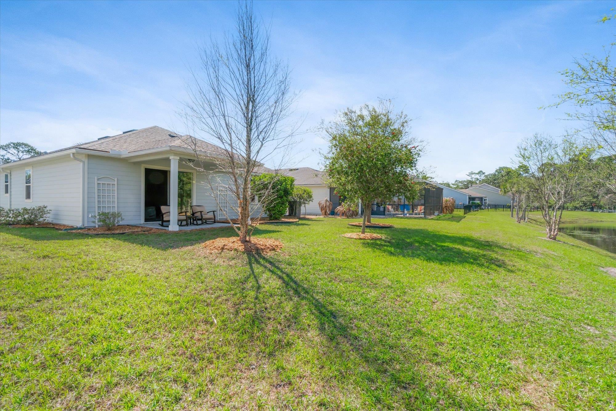 437 La Mancha Dr