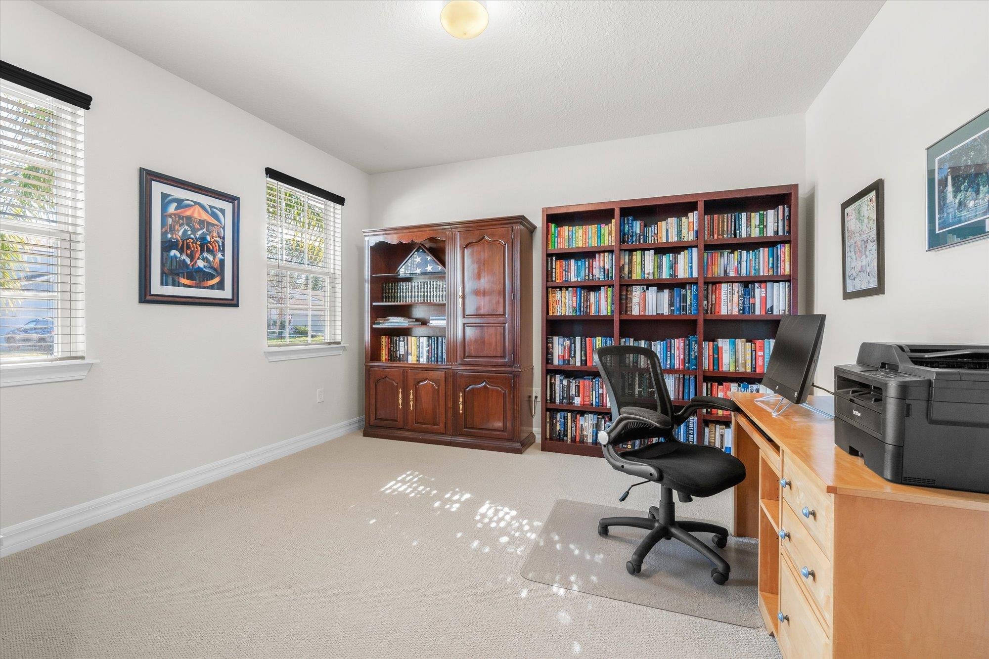 437 La Mancha Dr