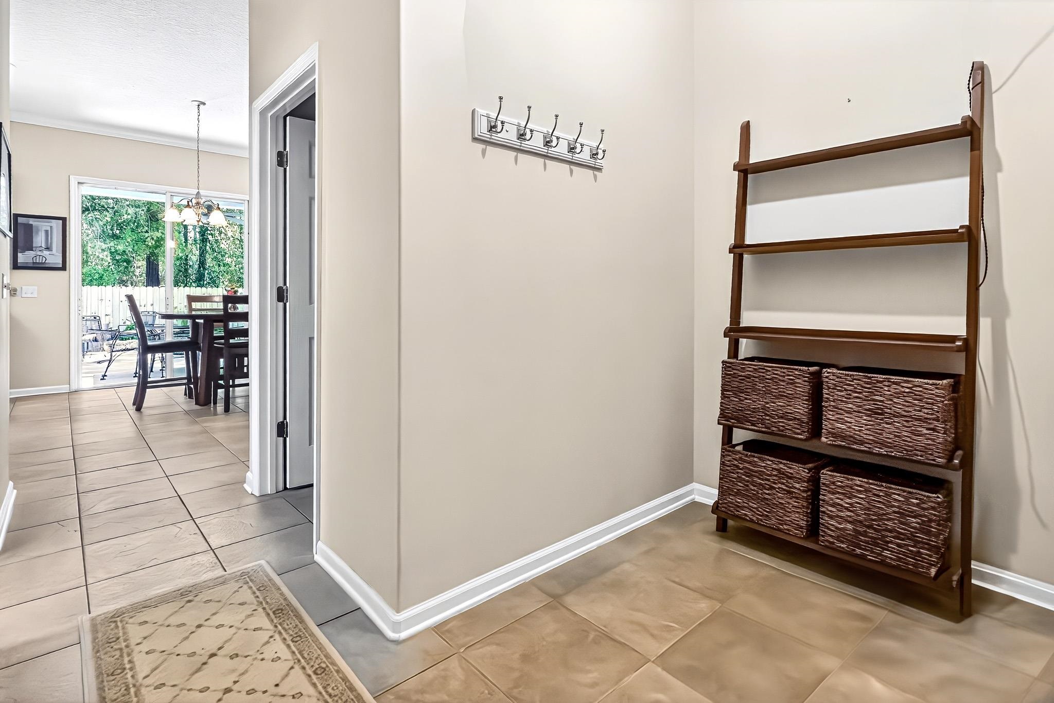 1160 Eddystone Ln