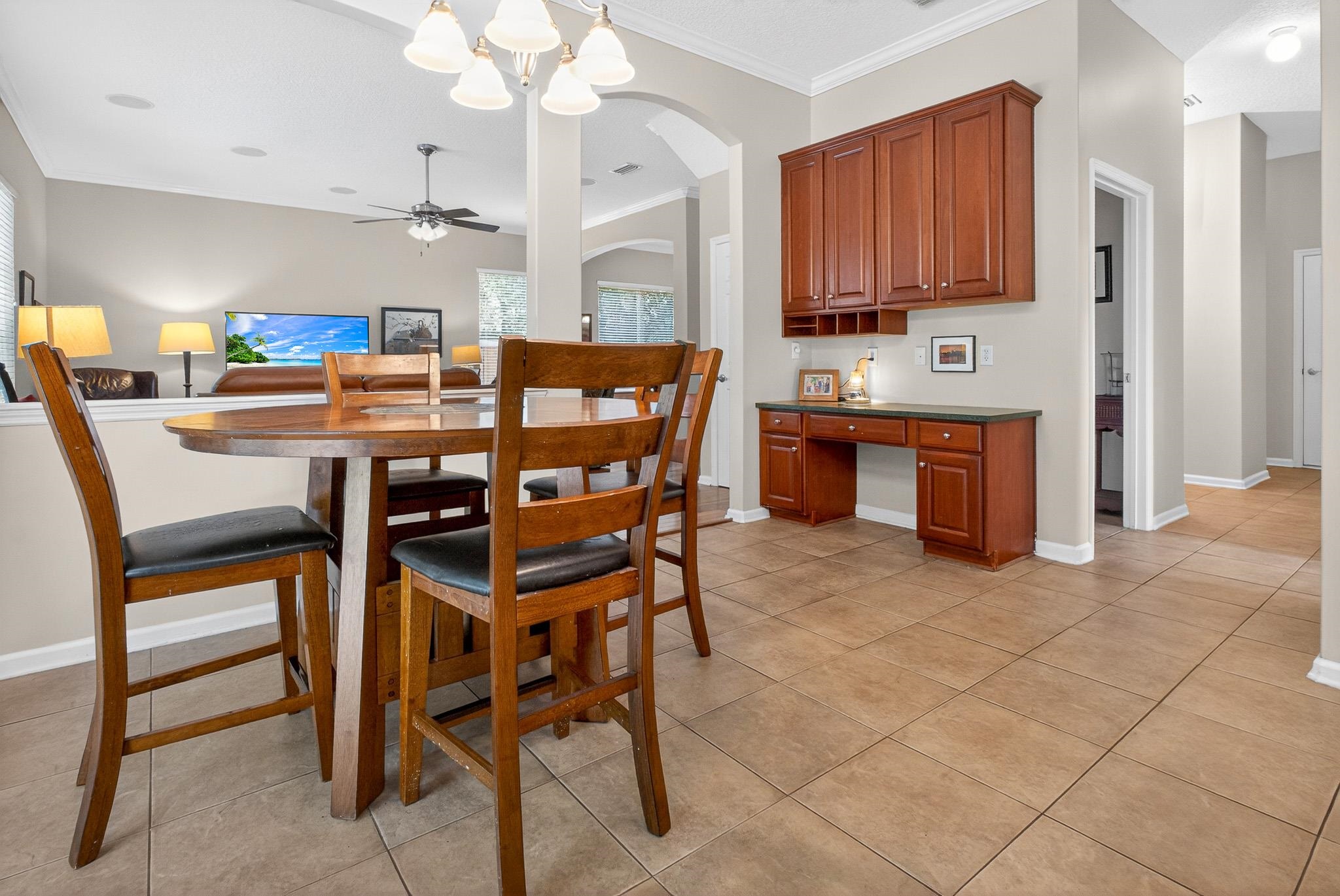 1160 Eddystone Ln
