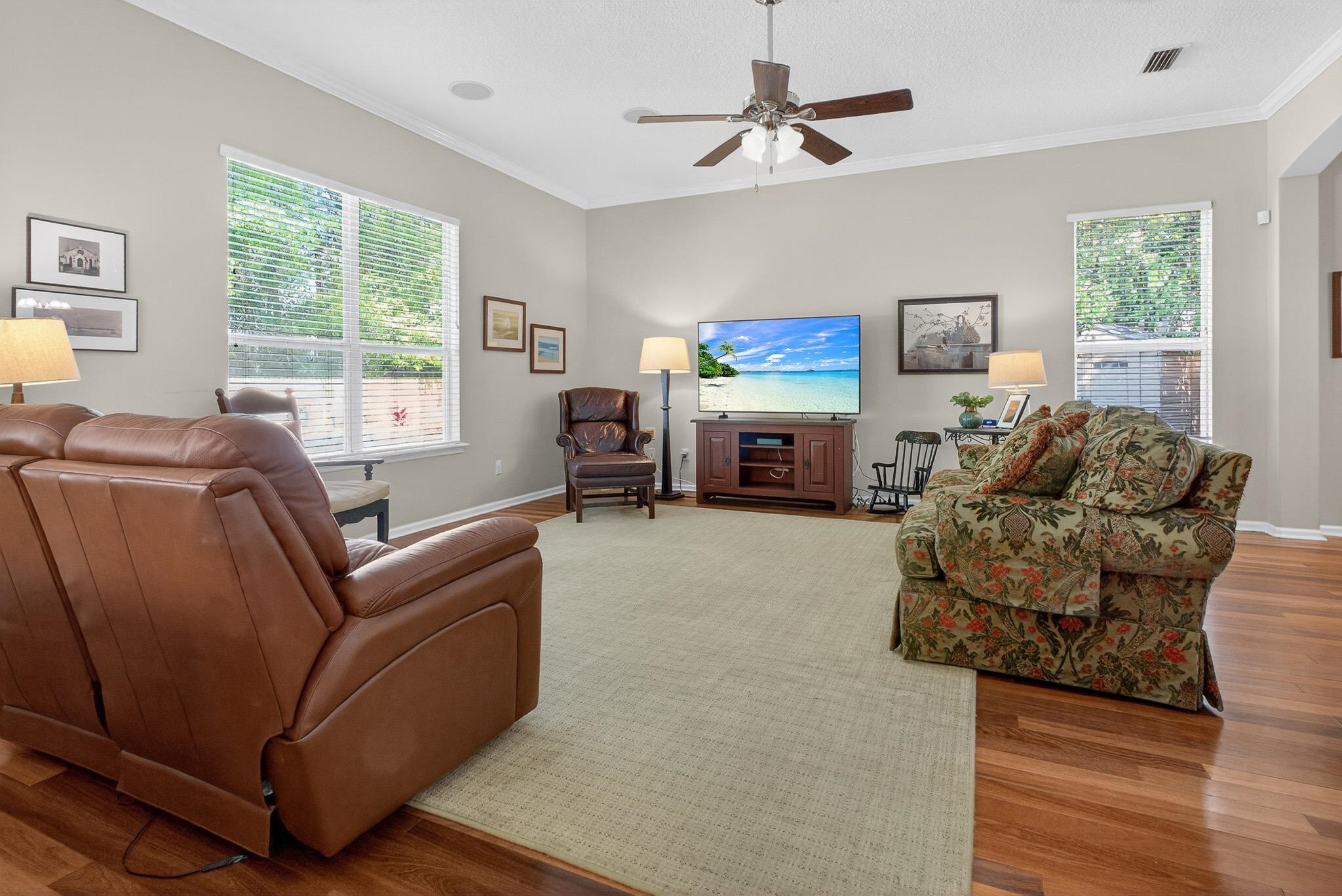 1160 Eddystone Ln