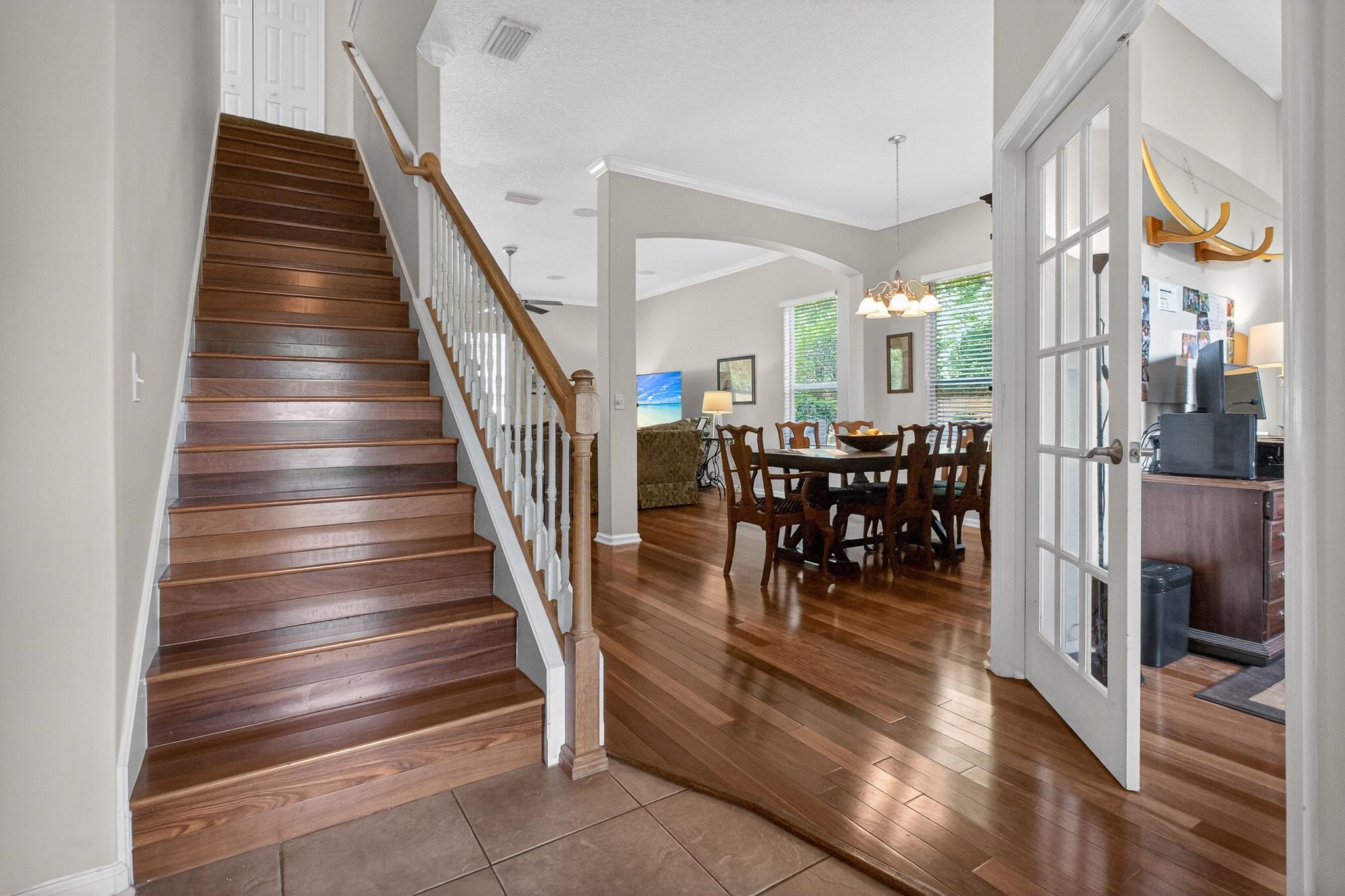 1160 Eddystone Ln