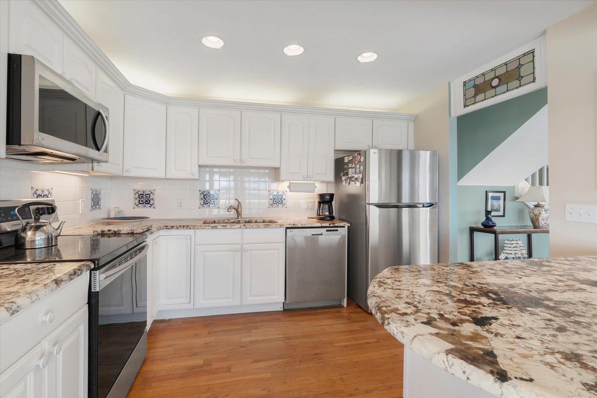 5512 Atlantic View