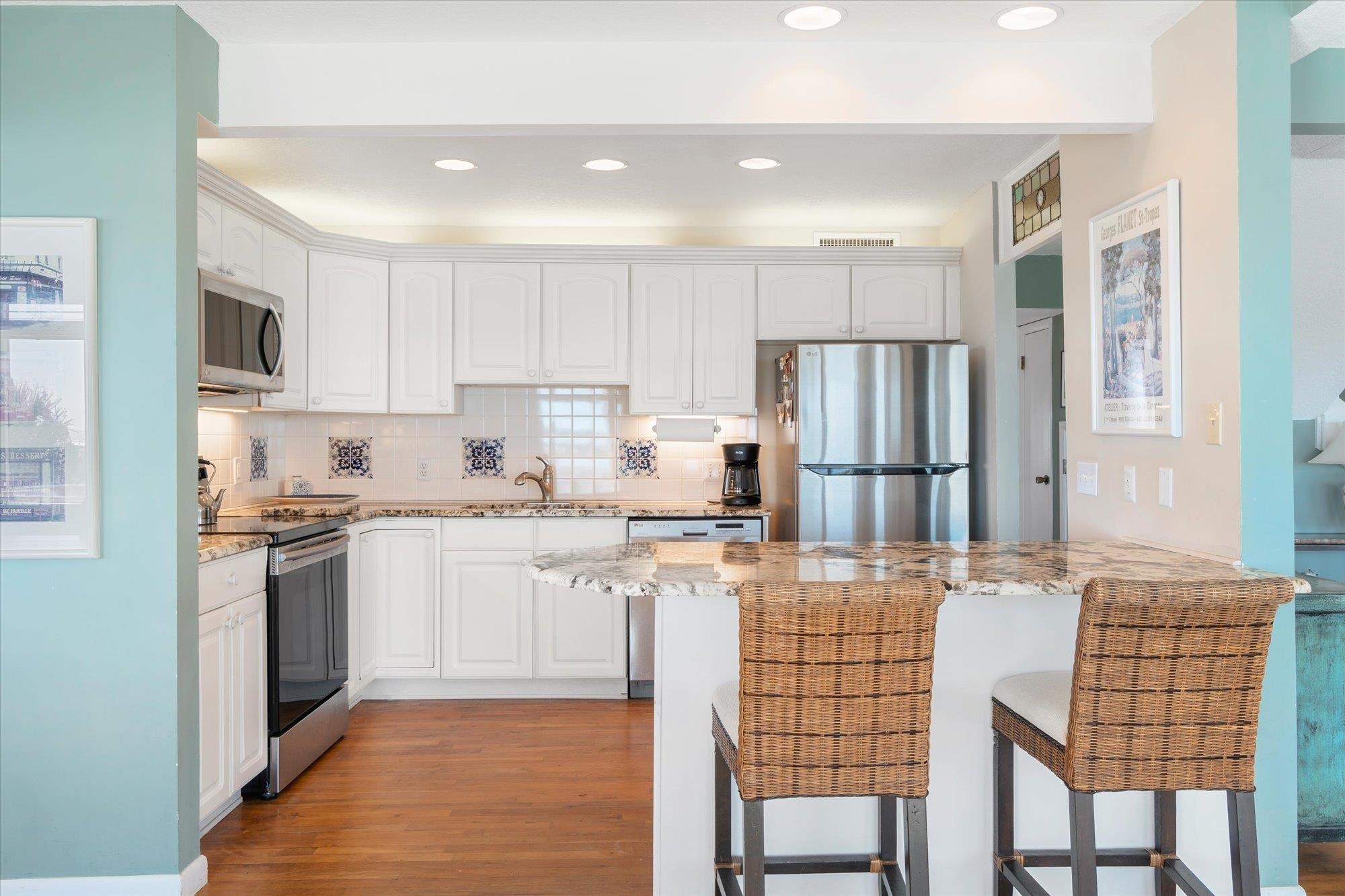 5512 Atlantic View