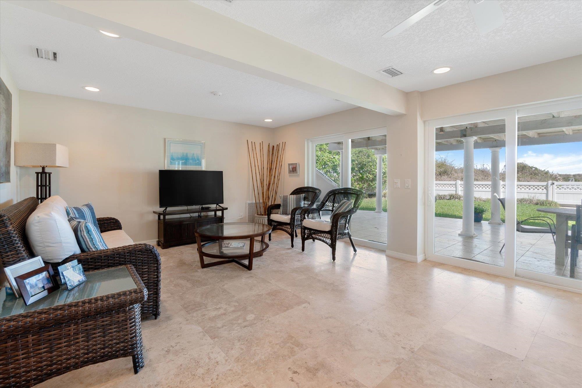 5512 Atlantic View