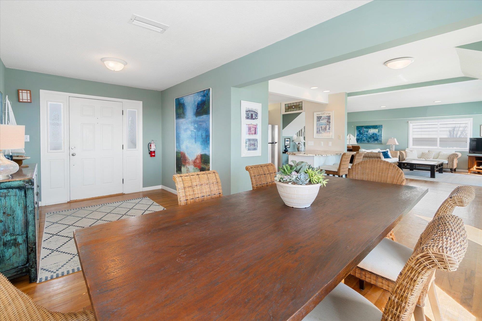 5512 Atlantic View