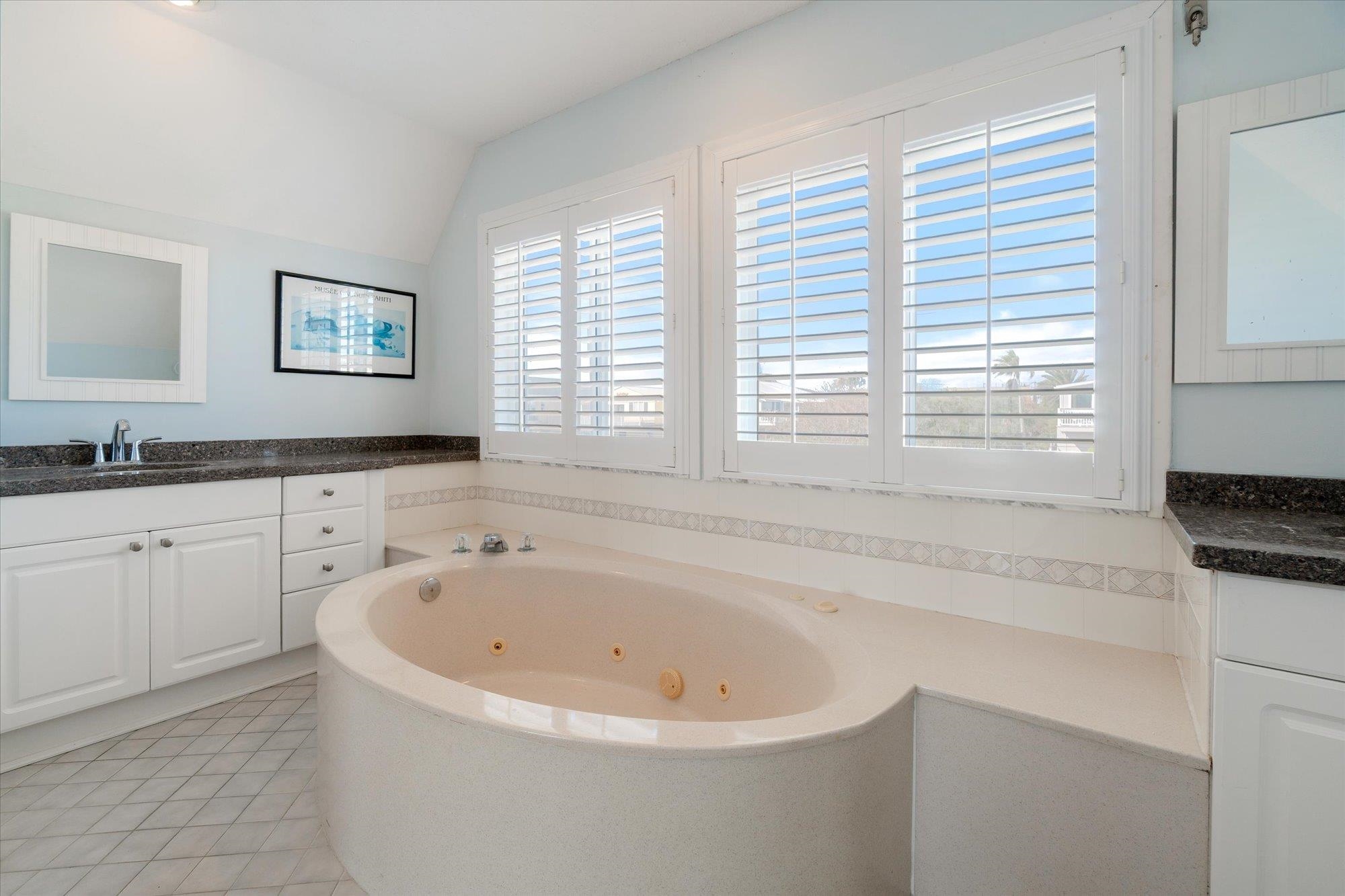 5512 Atlantic View