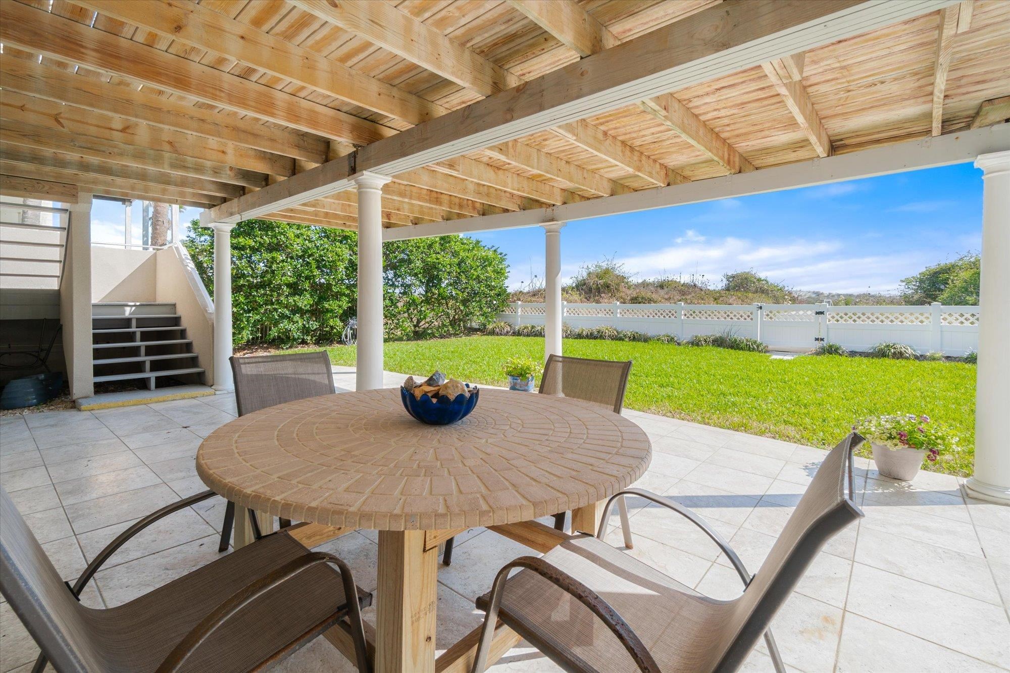 5512 Atlantic View