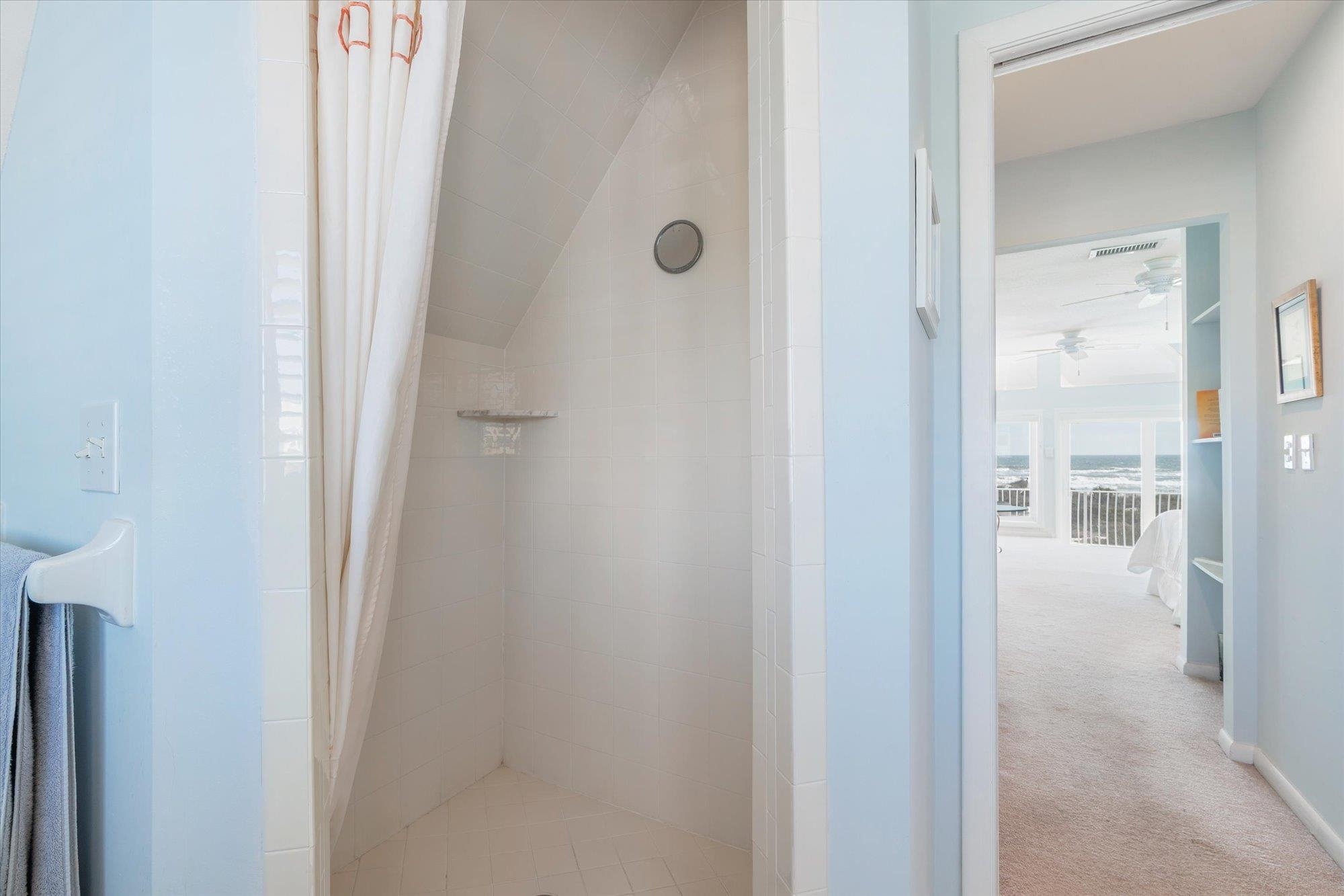 5512 Atlantic View