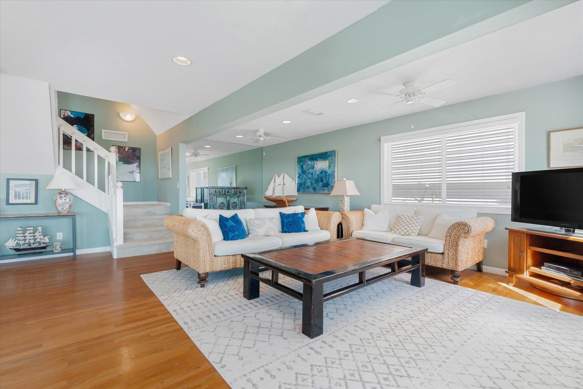 5512 Atlantic View