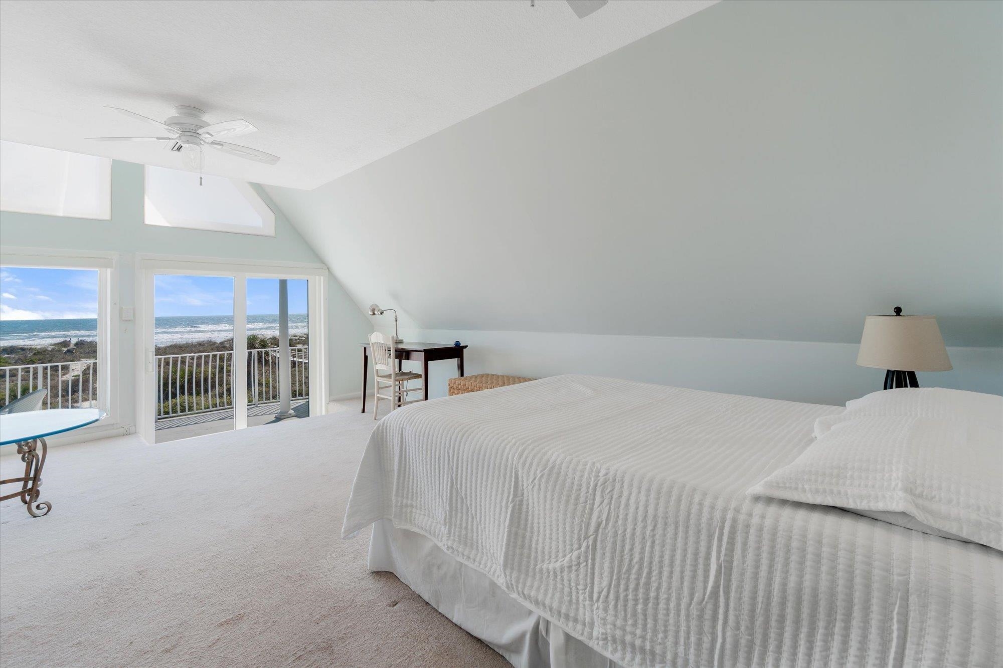 5512 Atlantic View