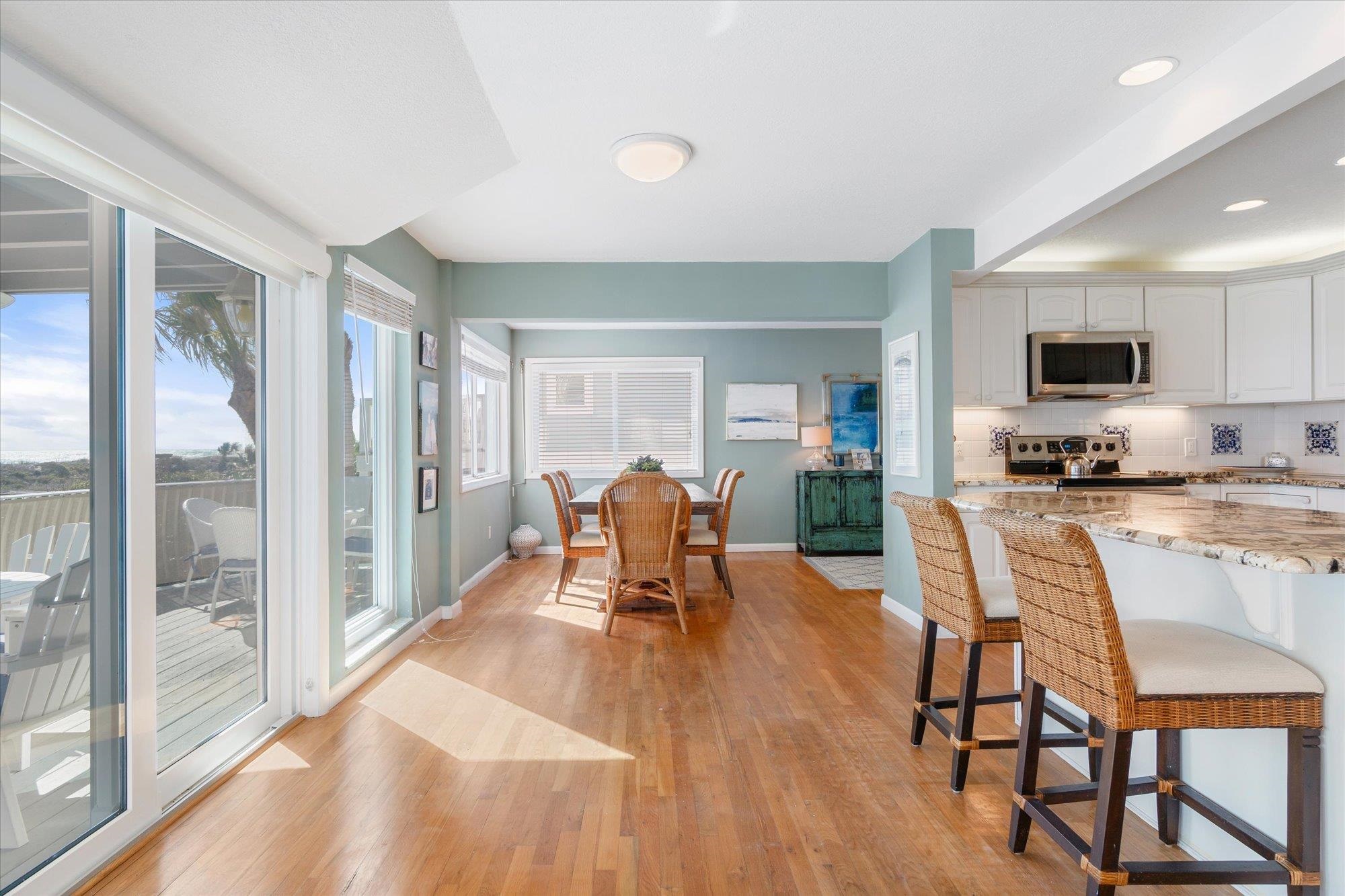 5512 Atlantic View