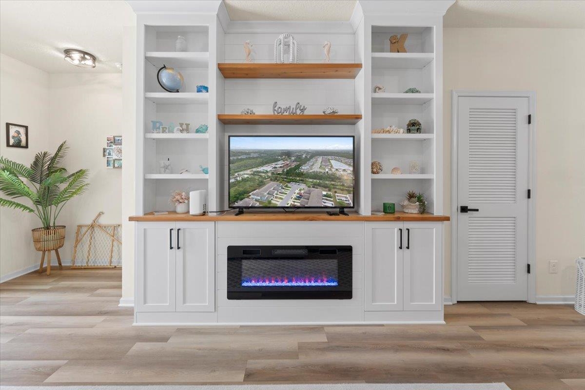 249 Whitland Way