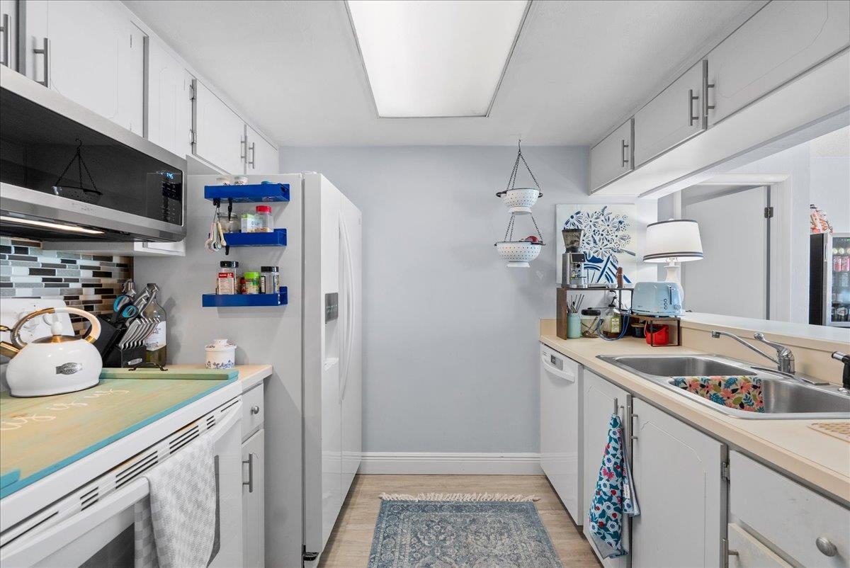 3600 S Ocean Shore Blvd Unit: 712