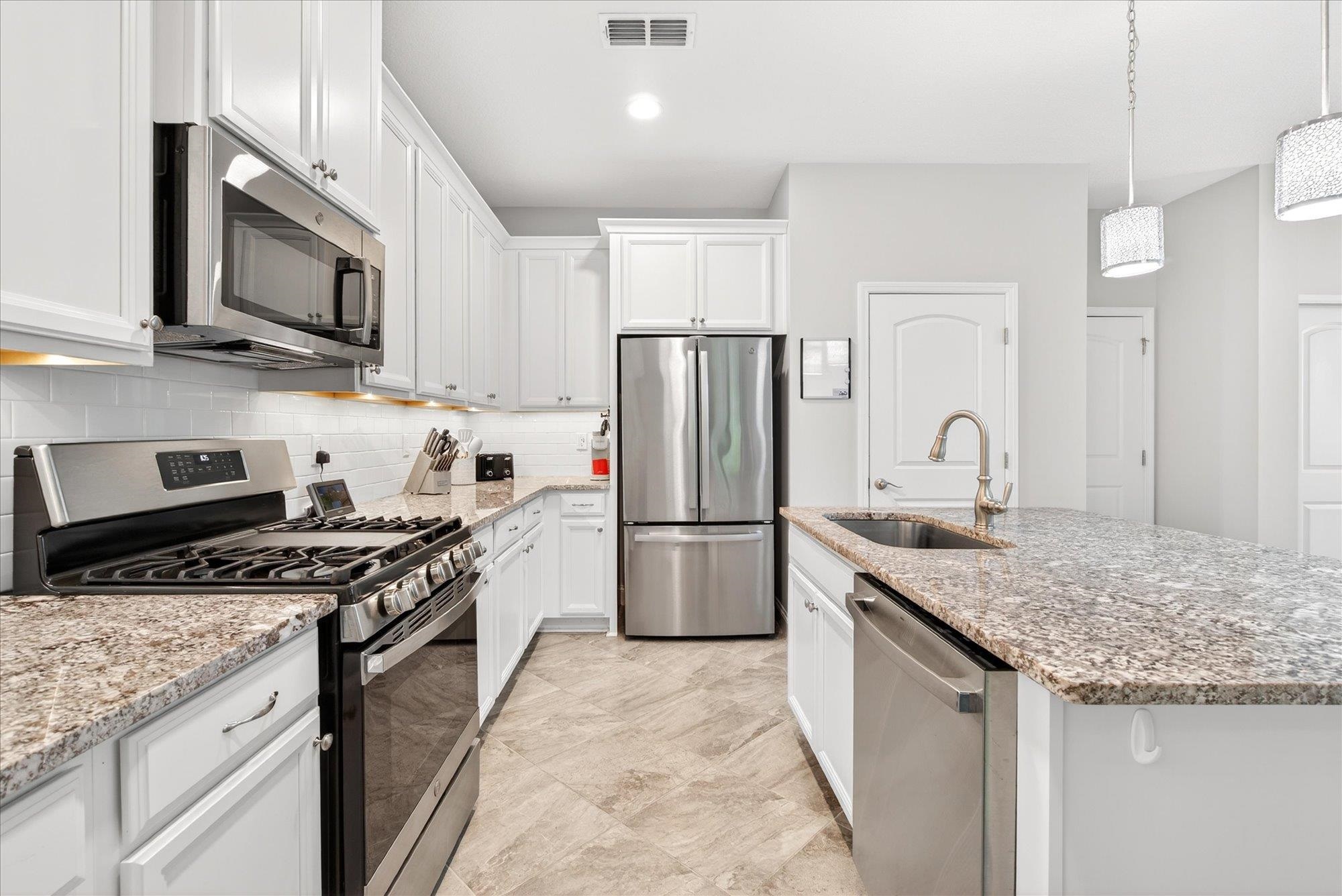 177 Grand Ravine Dr