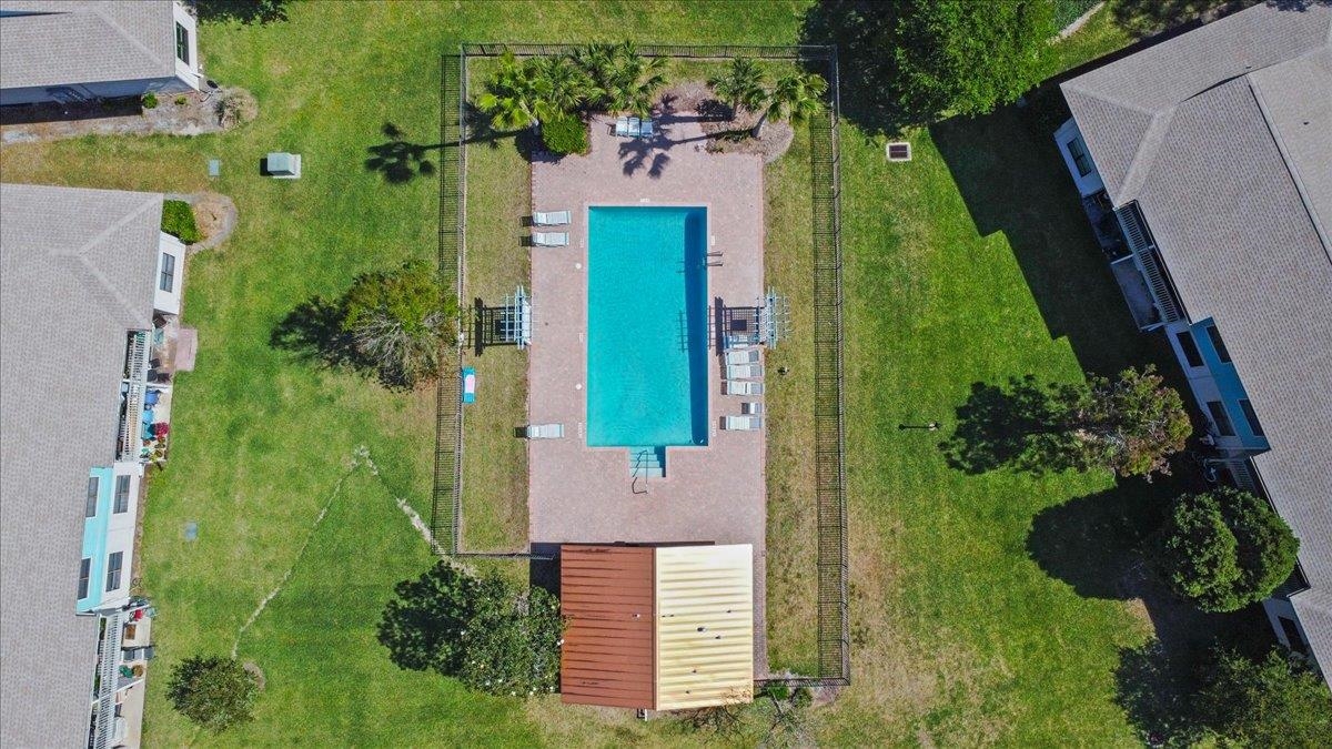 650 W Pope Rd Unit: 205