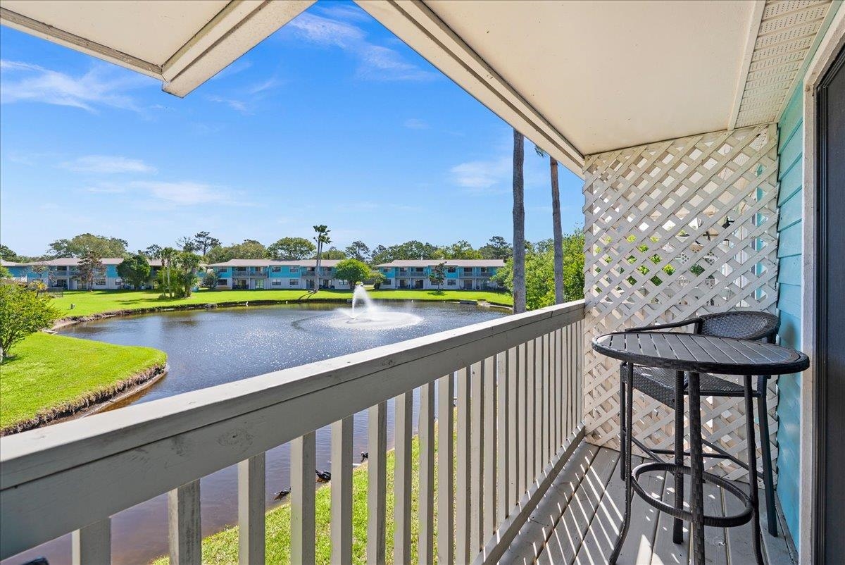 650 W Pope Rd Unit: 205