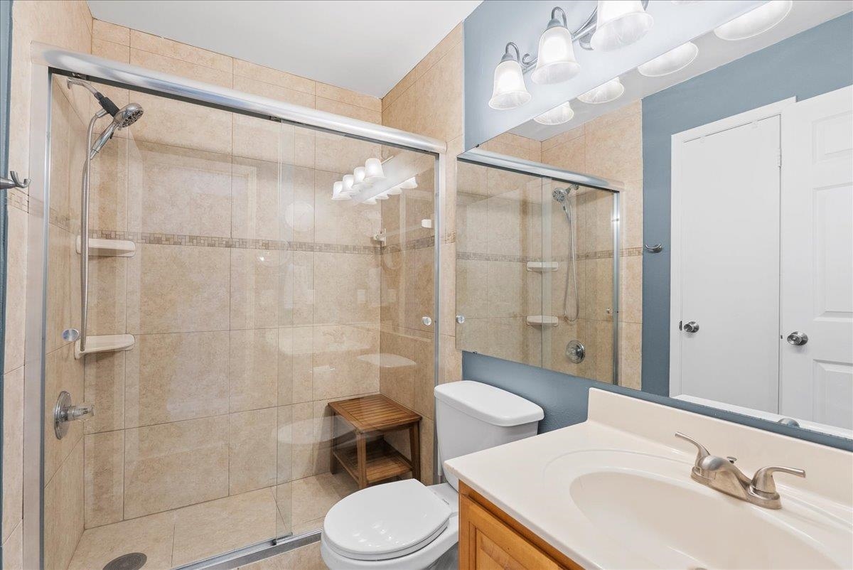 650 W Pope Rd Unit: 205