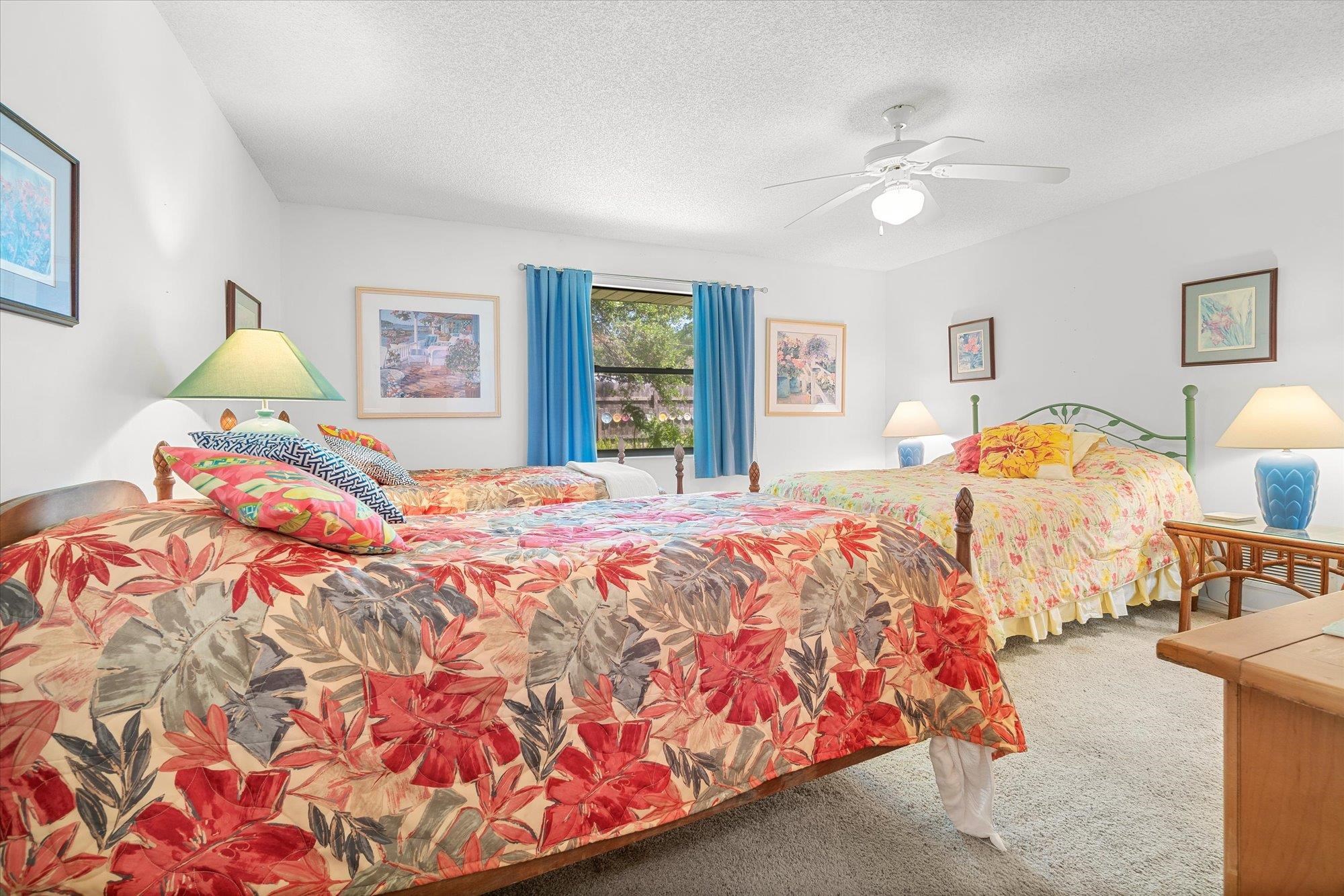 43 White Ct