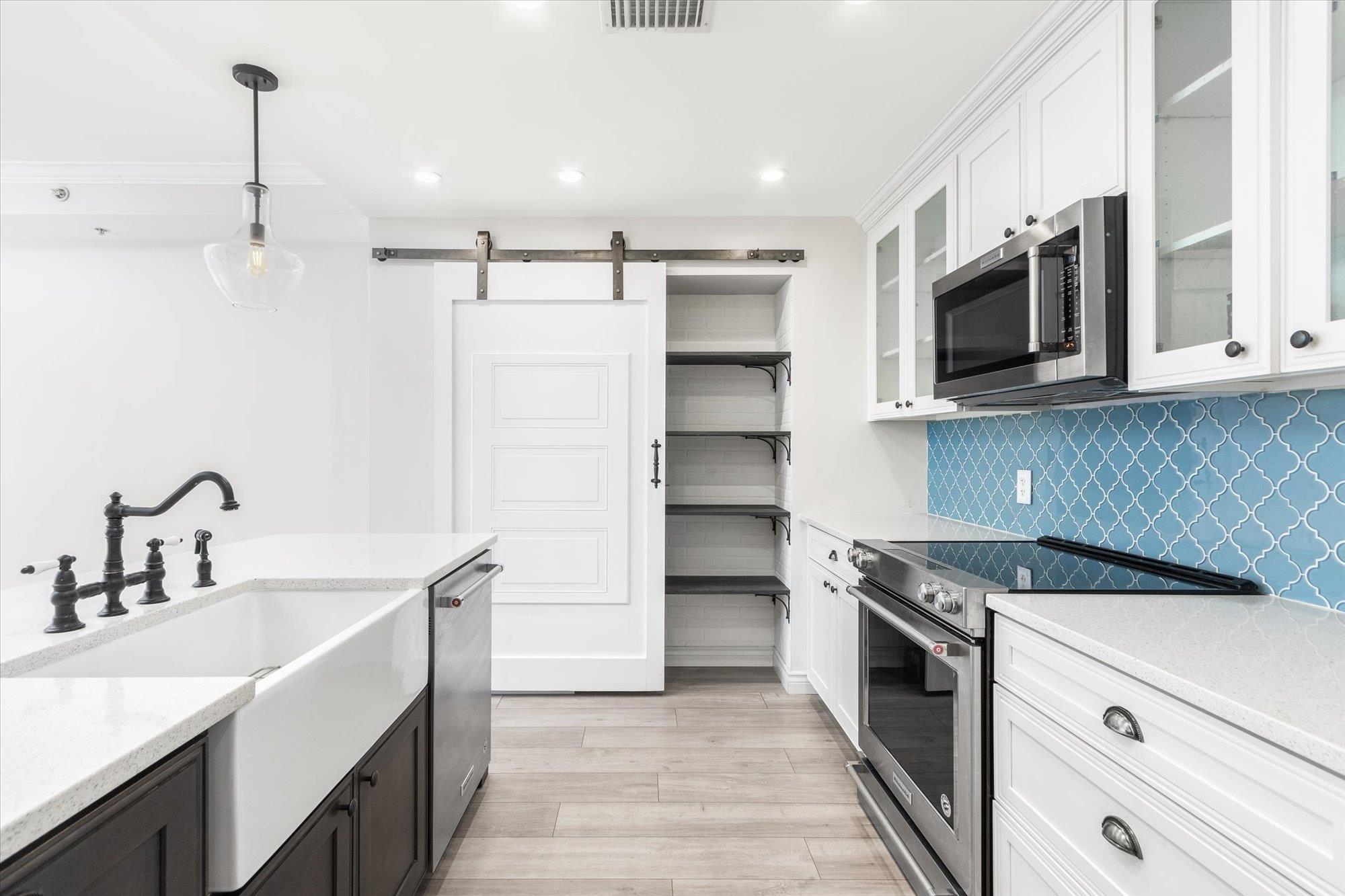 1415 N 1st St Unit: 803