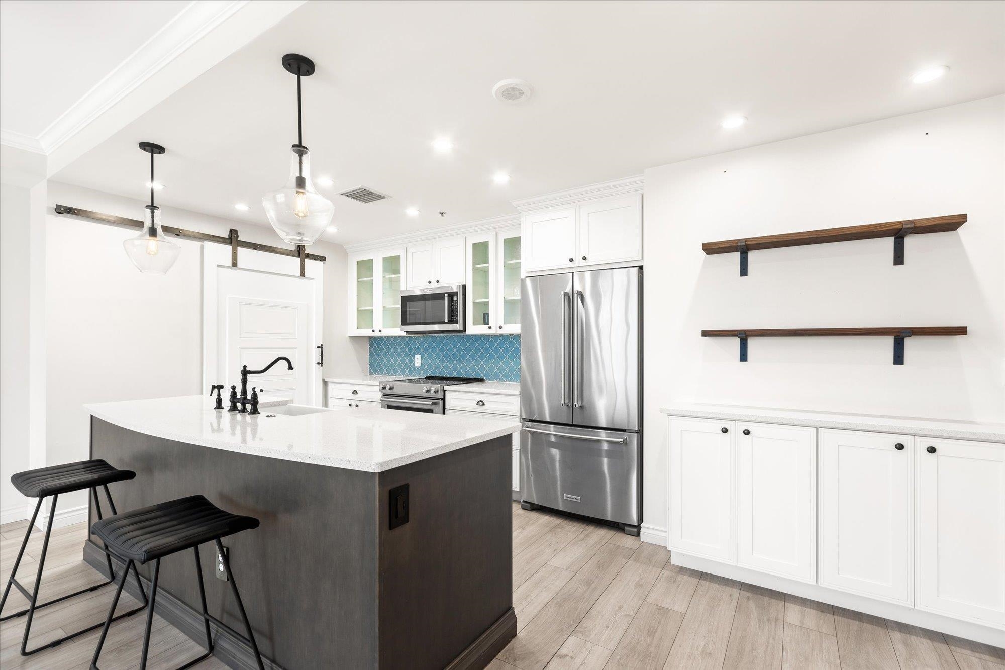 1415 N 1st St Unit: 803