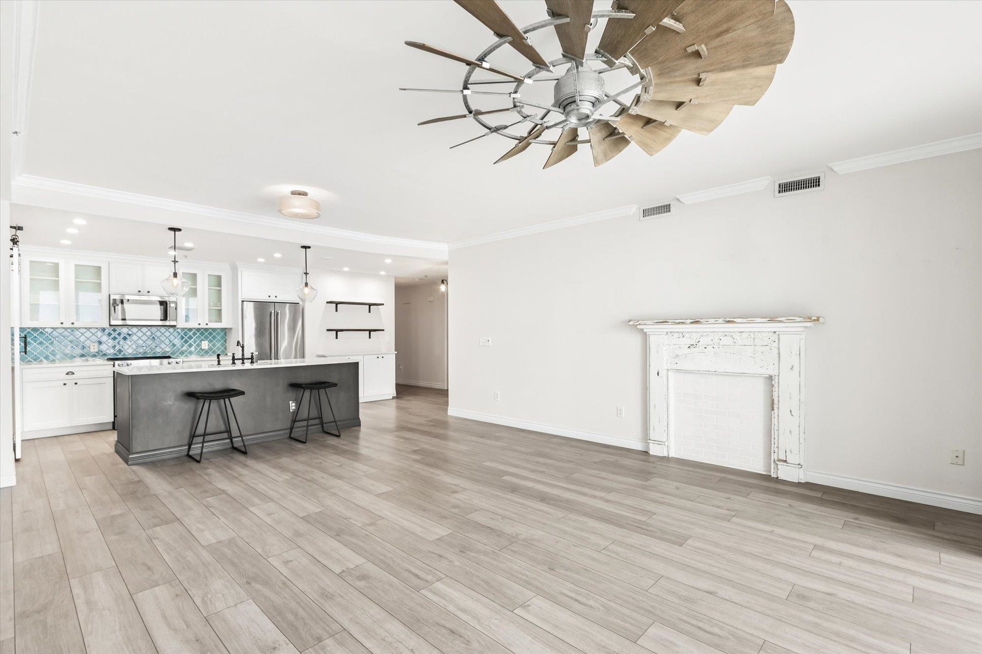 1415 N 1st St Unit: 803
