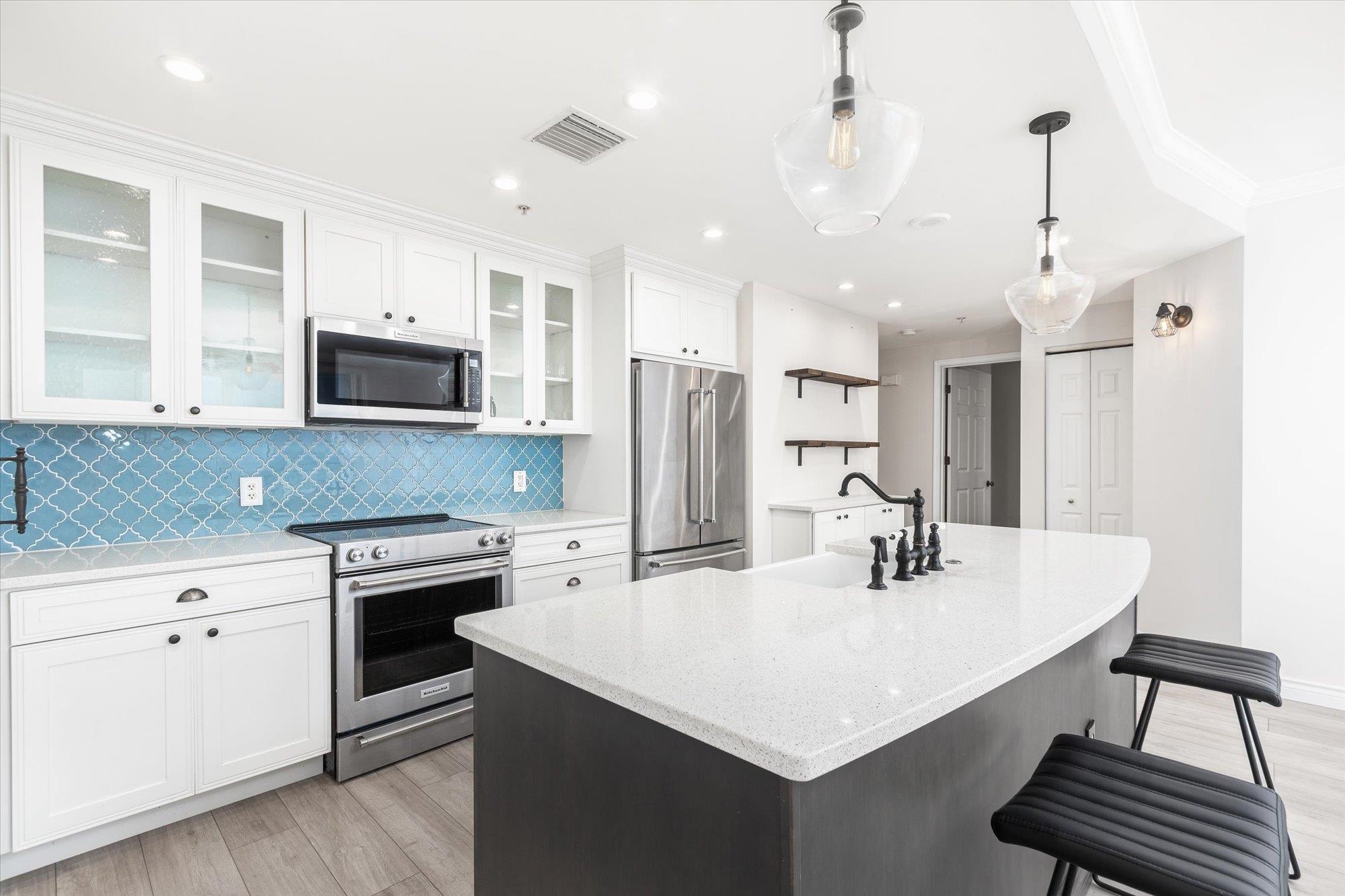 1415 N 1st St Unit: 803