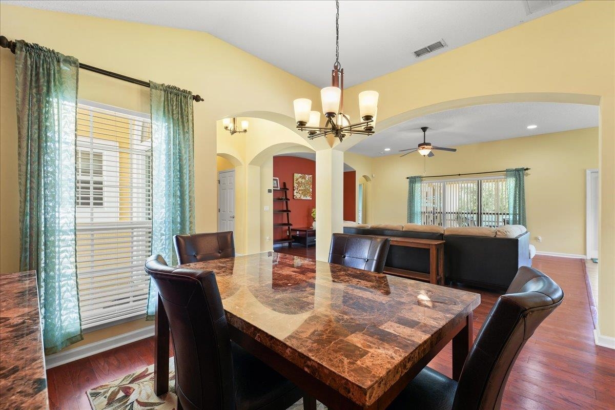 880 E Red House Branch Rd
