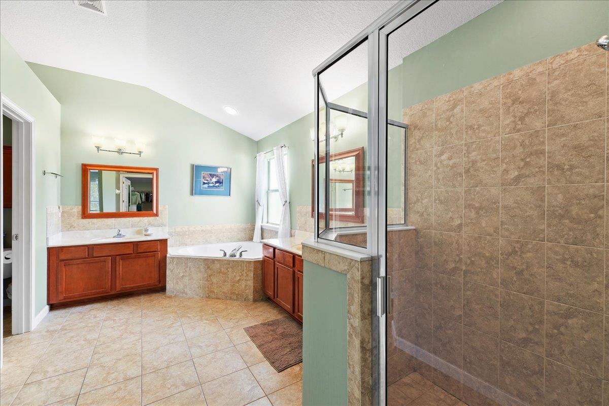 880 E Red House Branch Rd