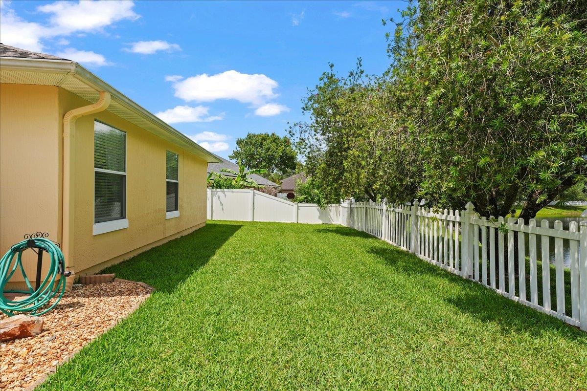 880 E Red House Branch Rd