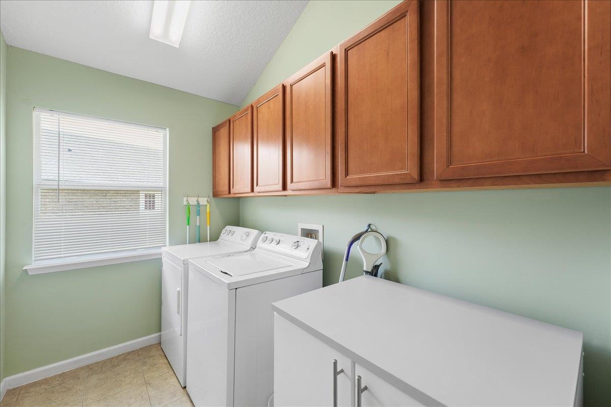 880 E Red House Branch Rd