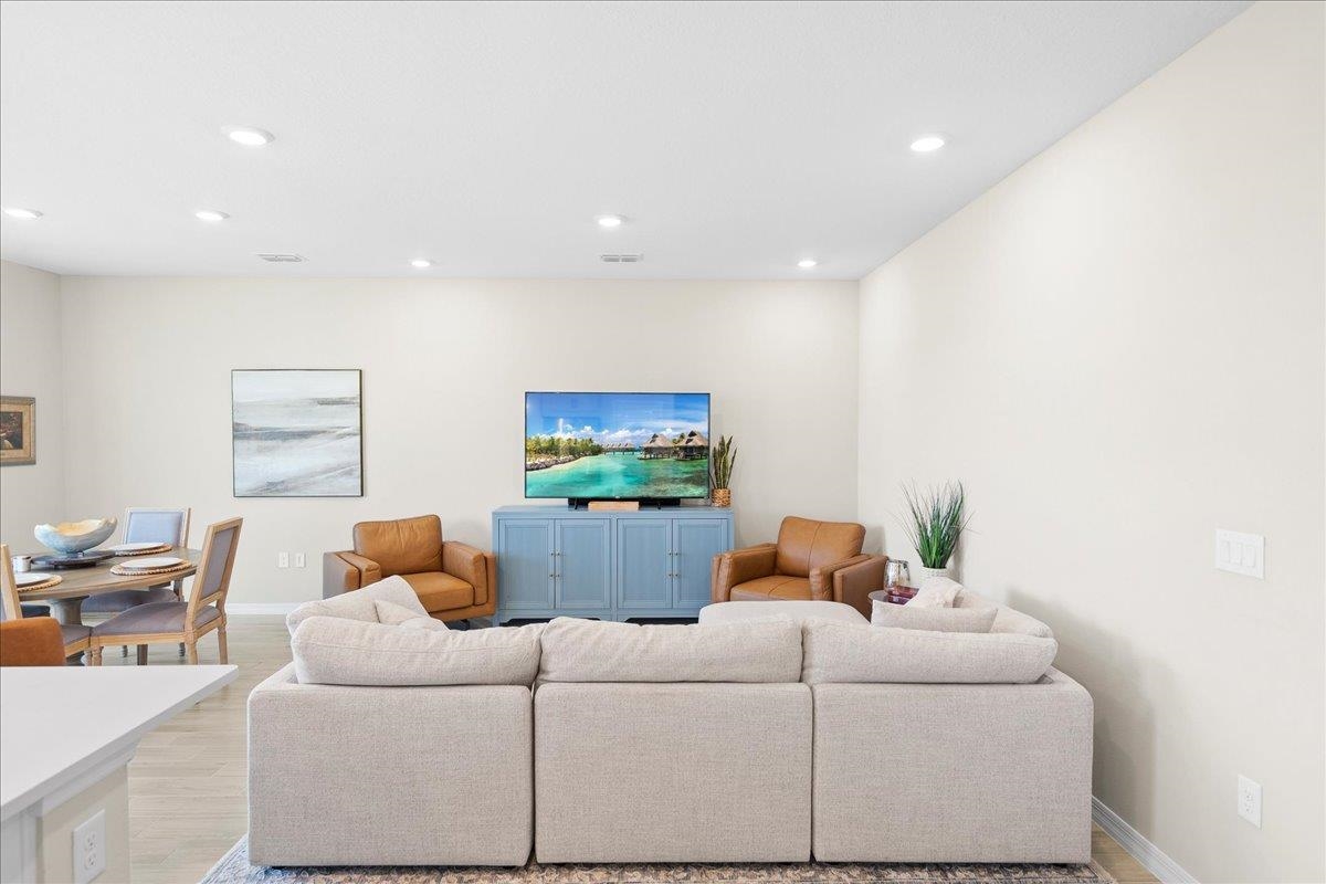 289 Cherry Elm Dr