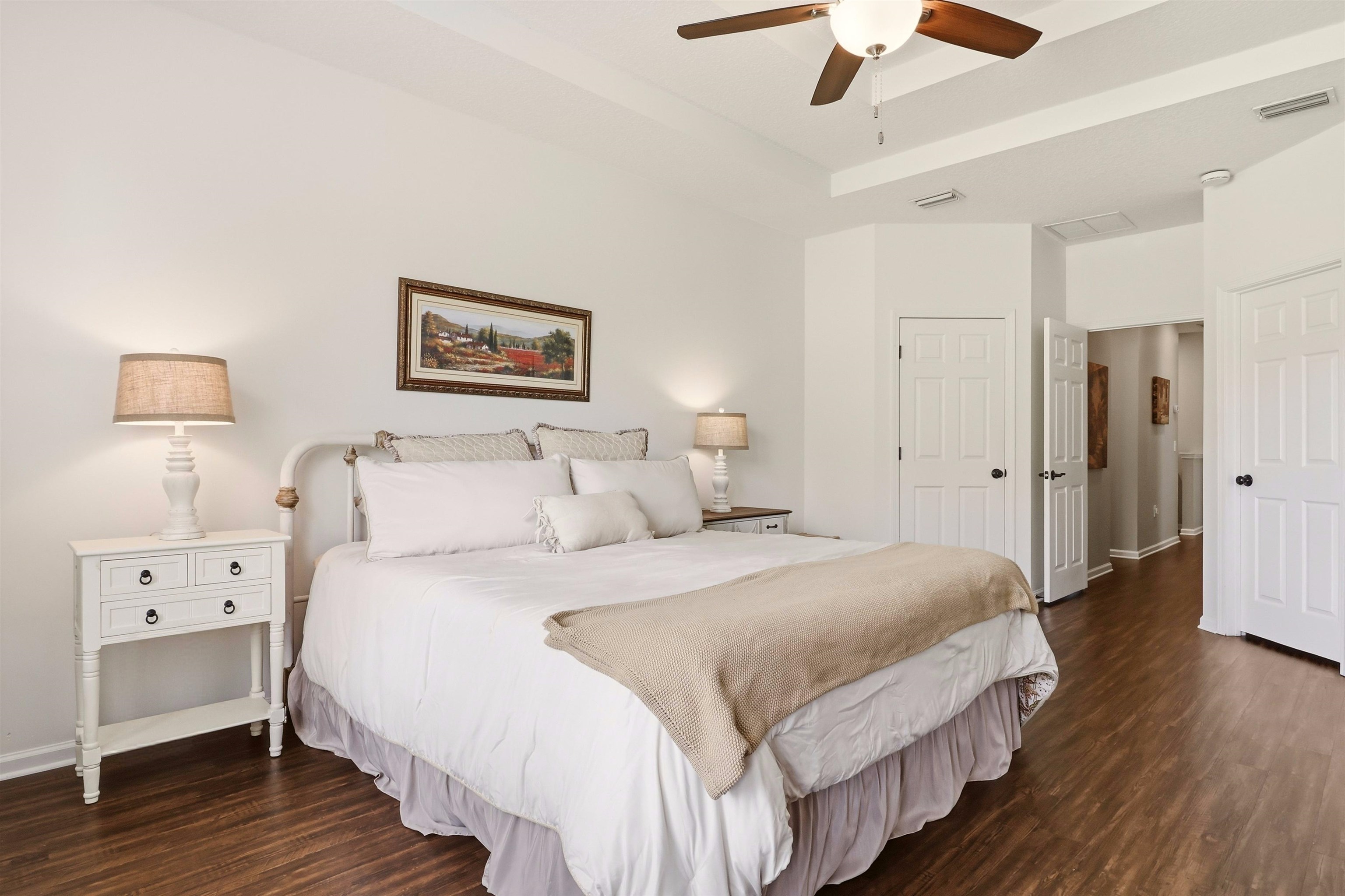 2117 Swallowtail Ln
