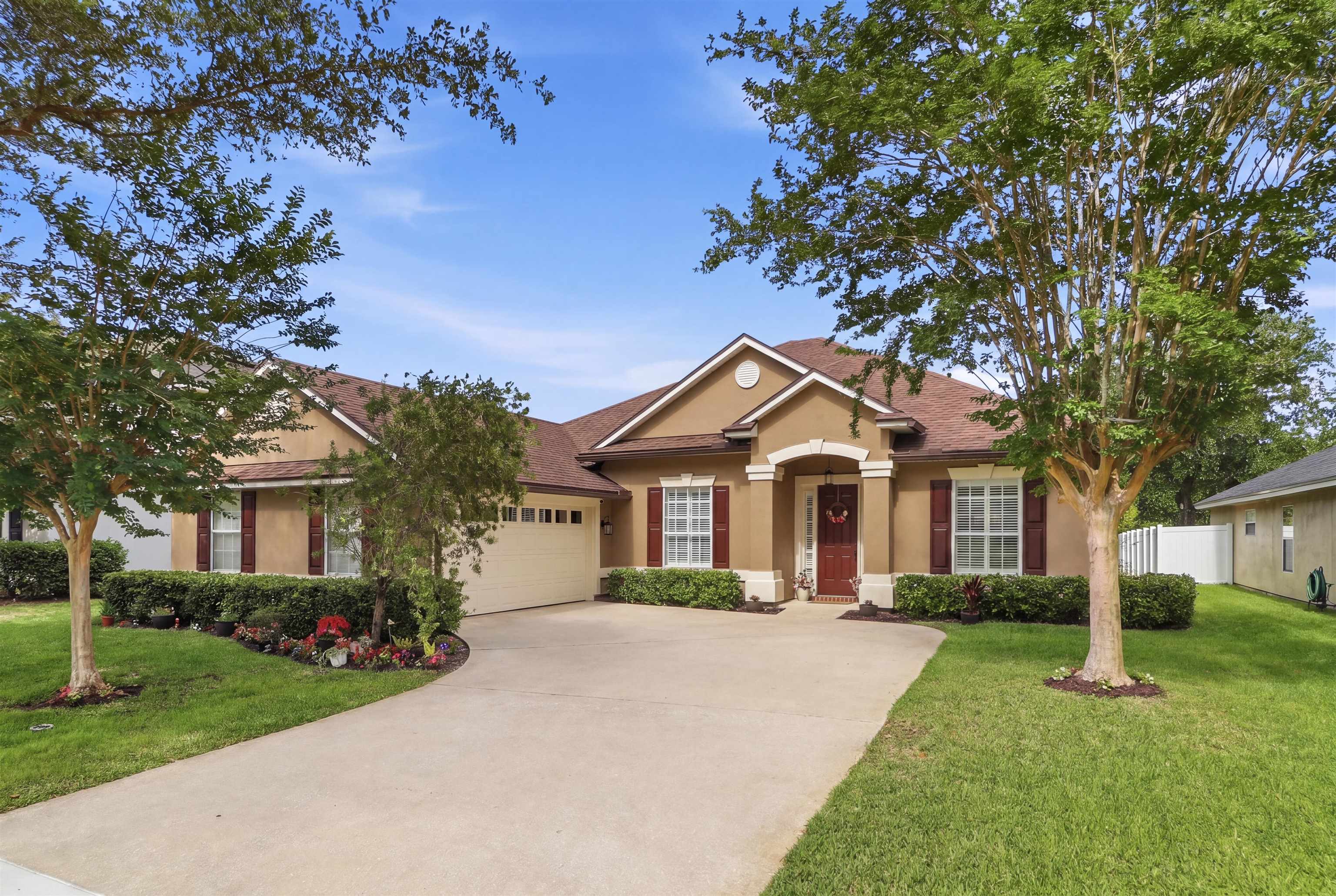2117 Swallowtail Ln
