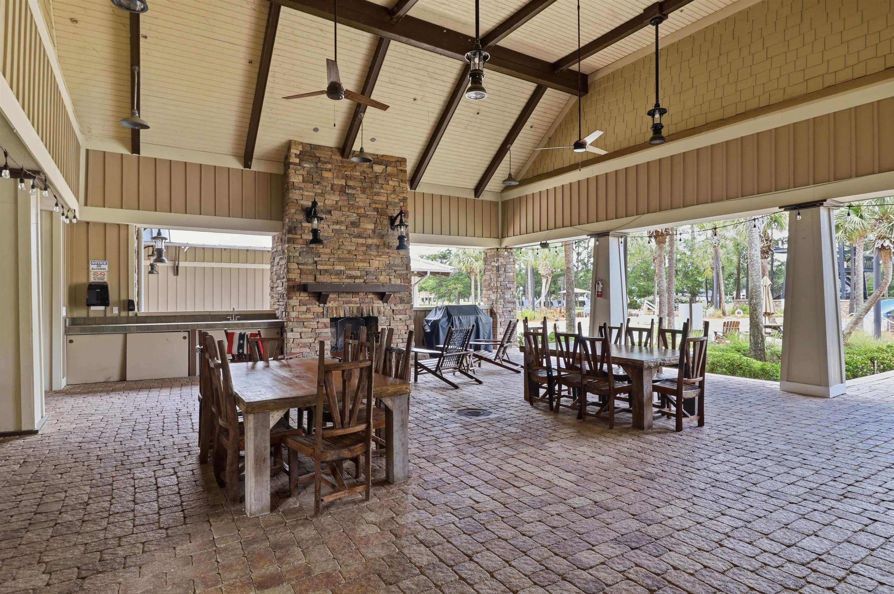 2117 Swallowtail Ln
