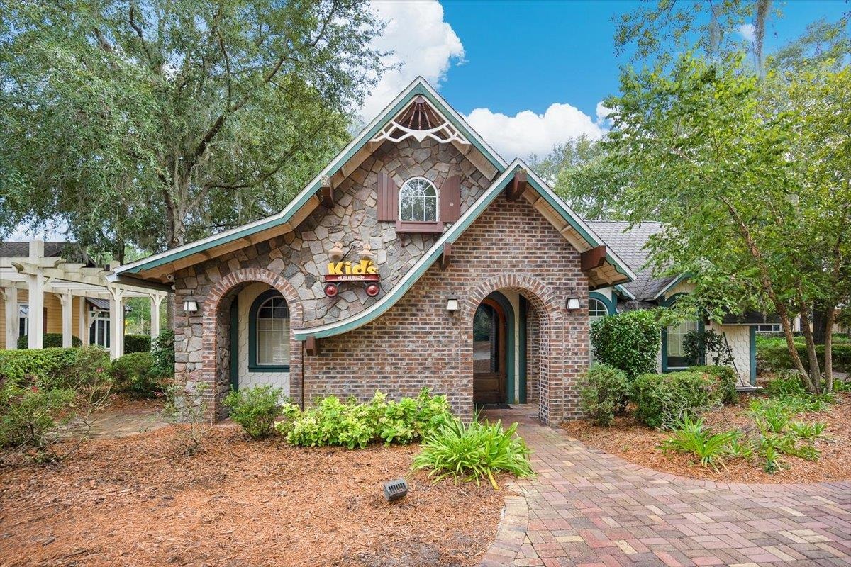 1232 Harbour Town Dr