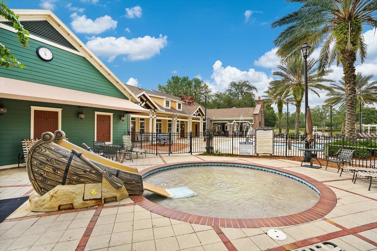1232 Harbour Town Dr