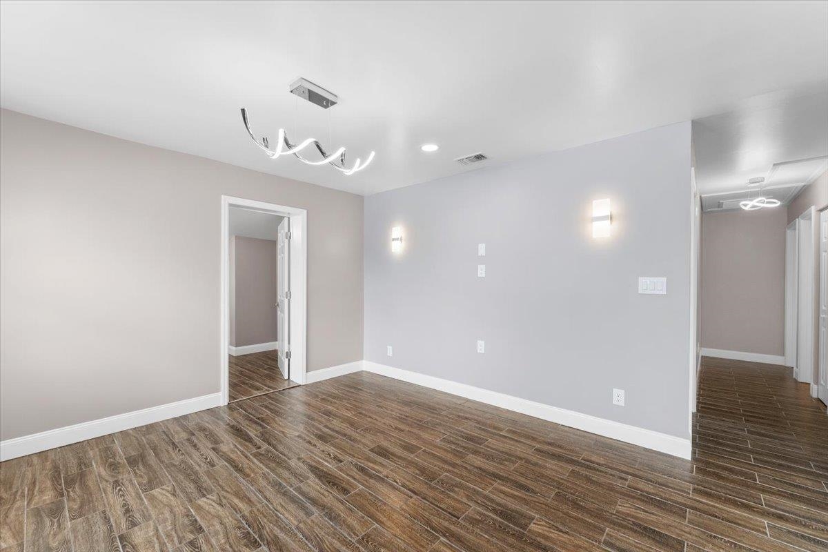 629 Cedar Park Dr