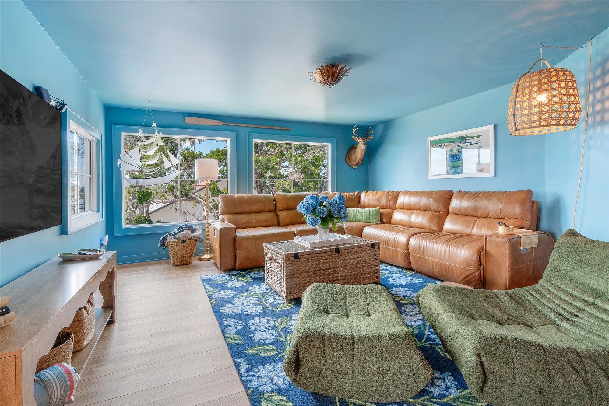 251 S Matanzas Blvd