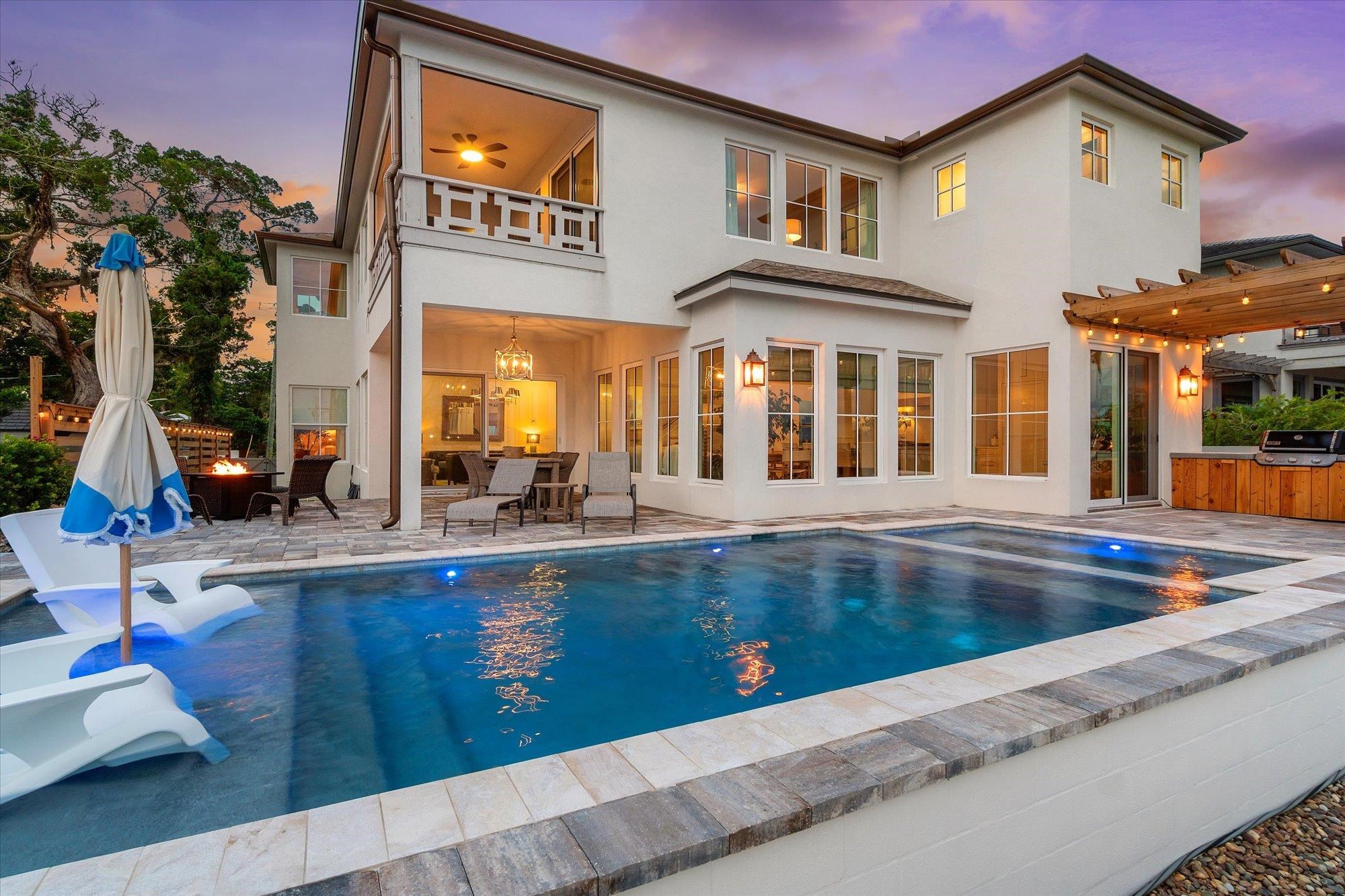 251 S Matanzas Blvd