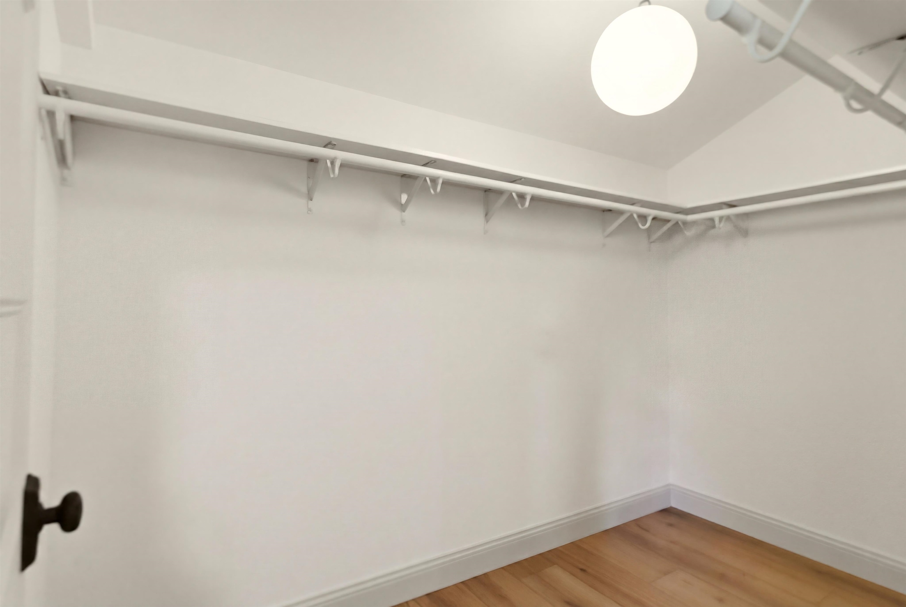 22 Joiner St
