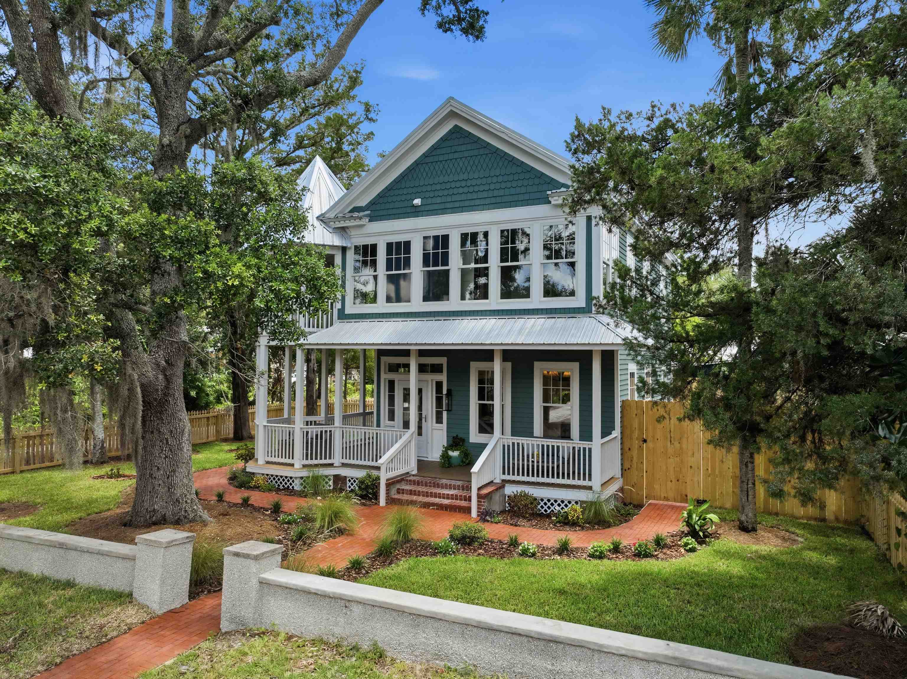 22 Joiner St