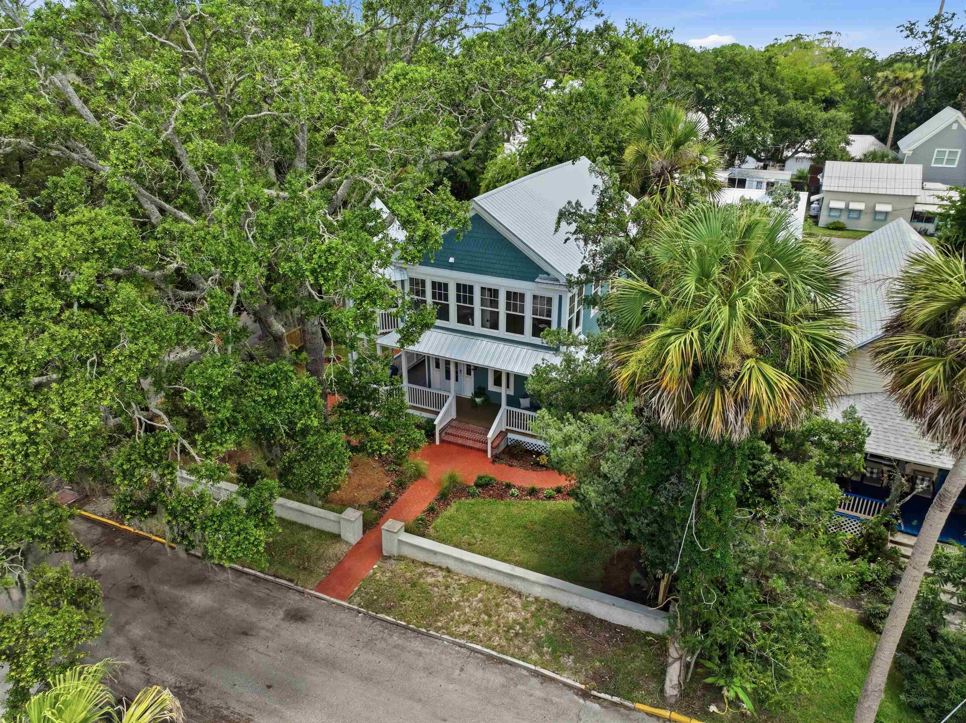 22 Joiner St