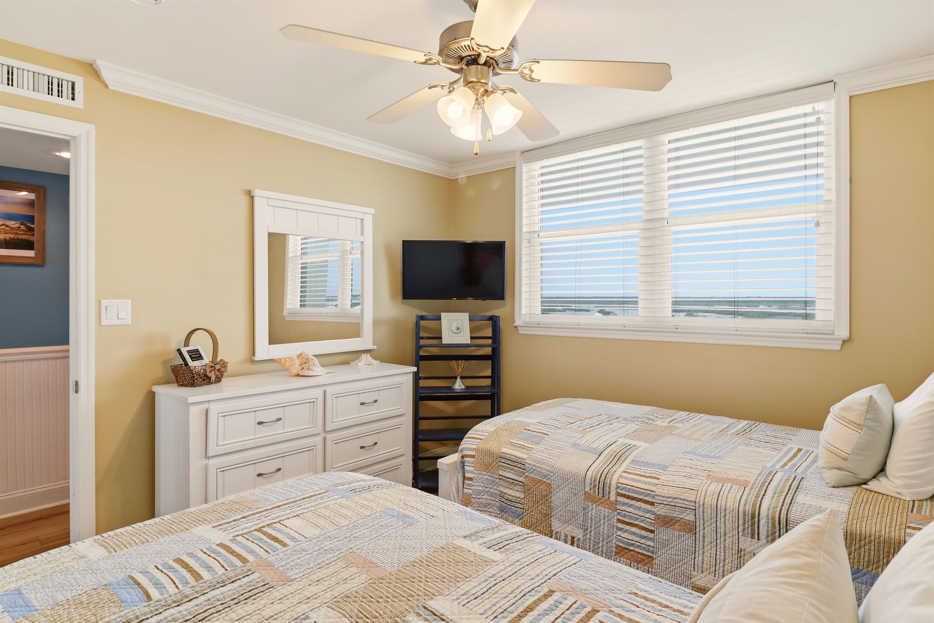 8000 A1A South Unit: 506