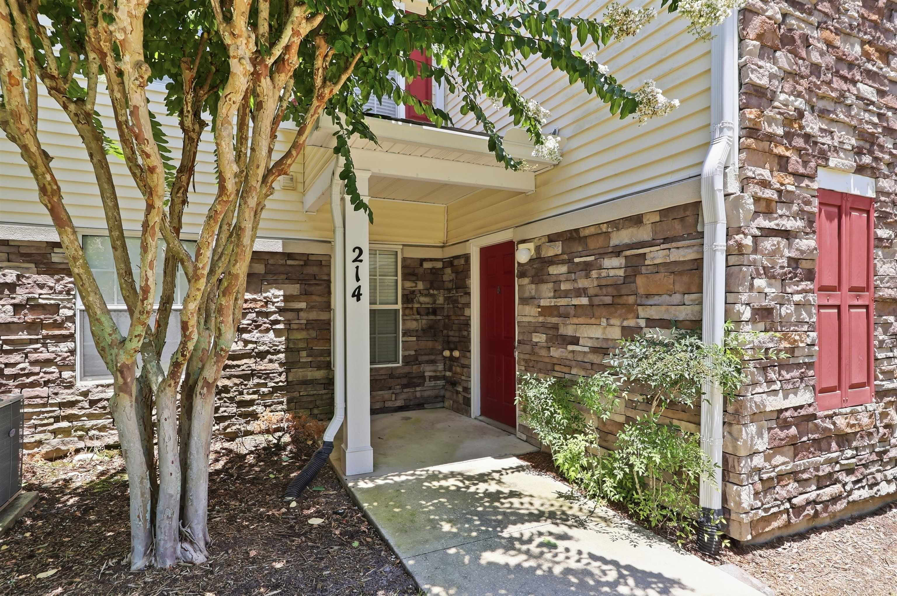 2200 Marsh Hawk Lane Unit: 214