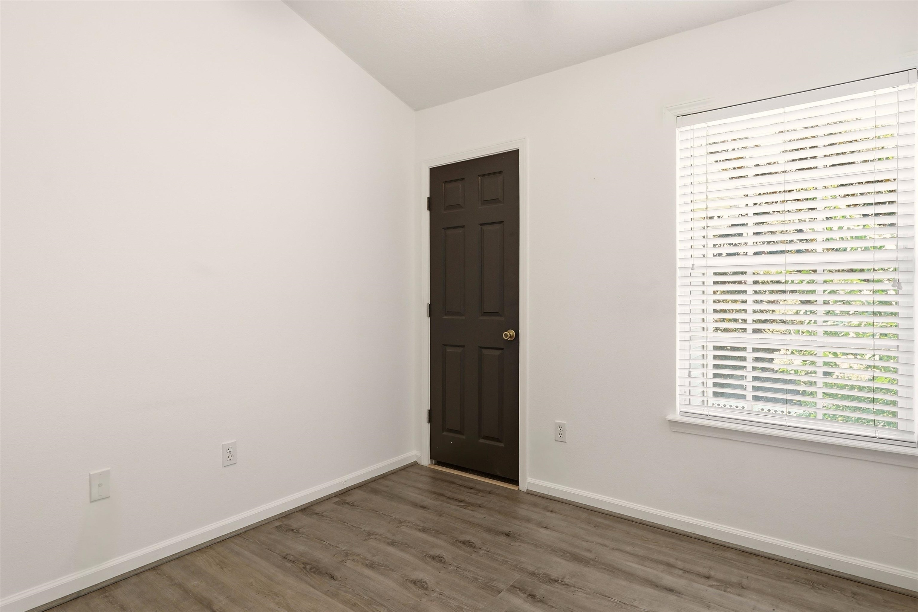 2200 Marsh Hawk Lane Unit: 214
