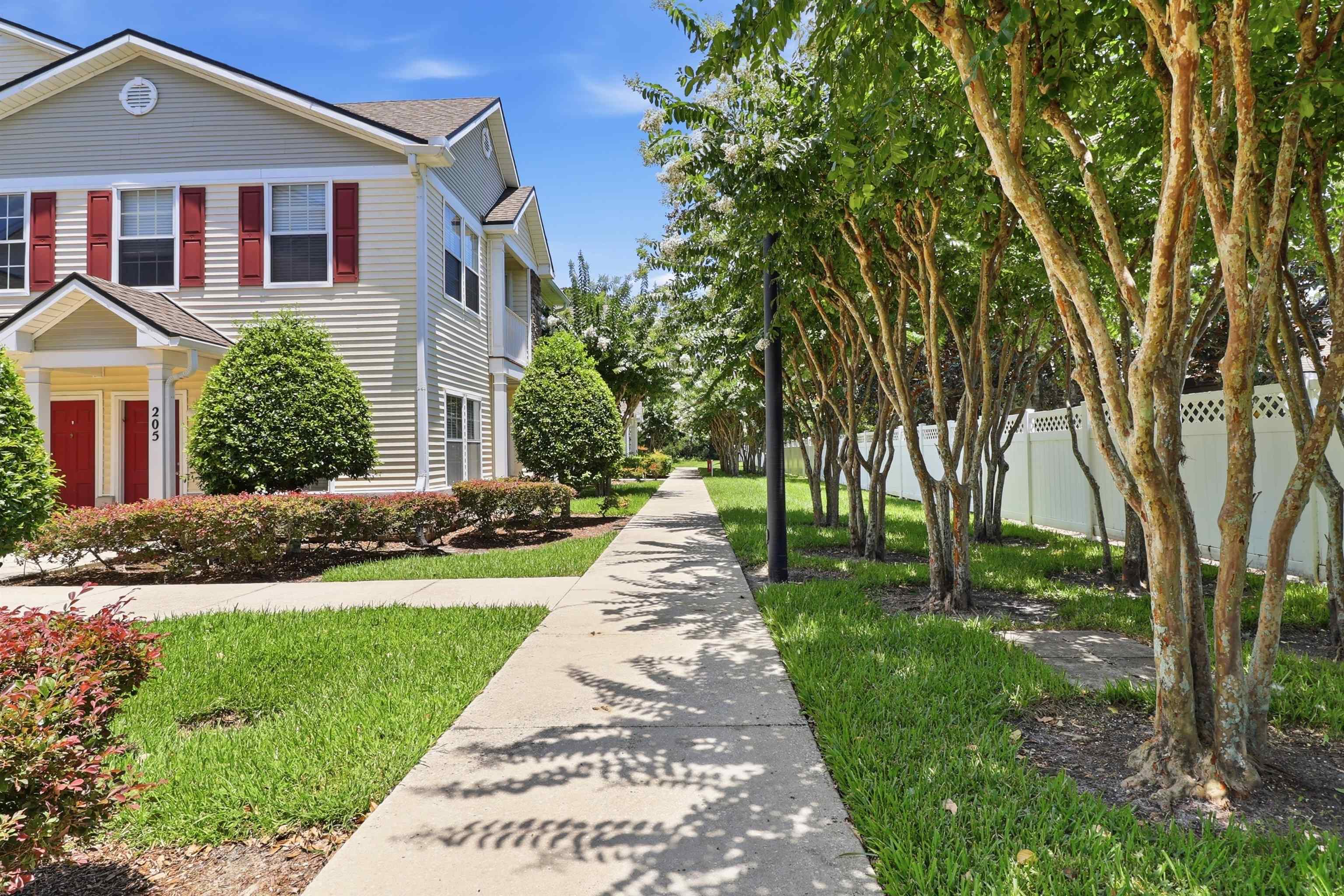 2200 Marsh Hawk Lane Unit: 214