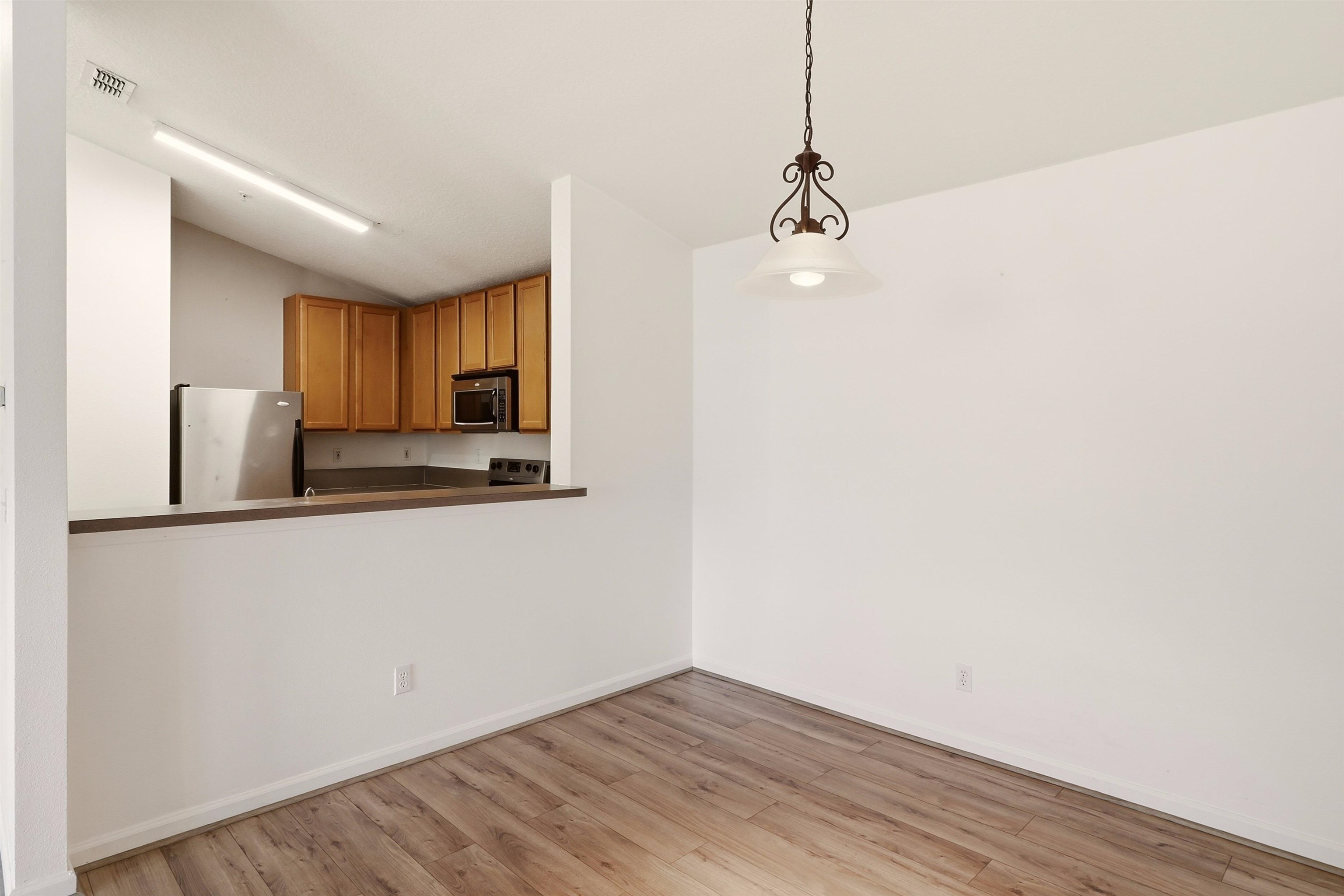 2200 Marsh Hawk Lane Unit: 214