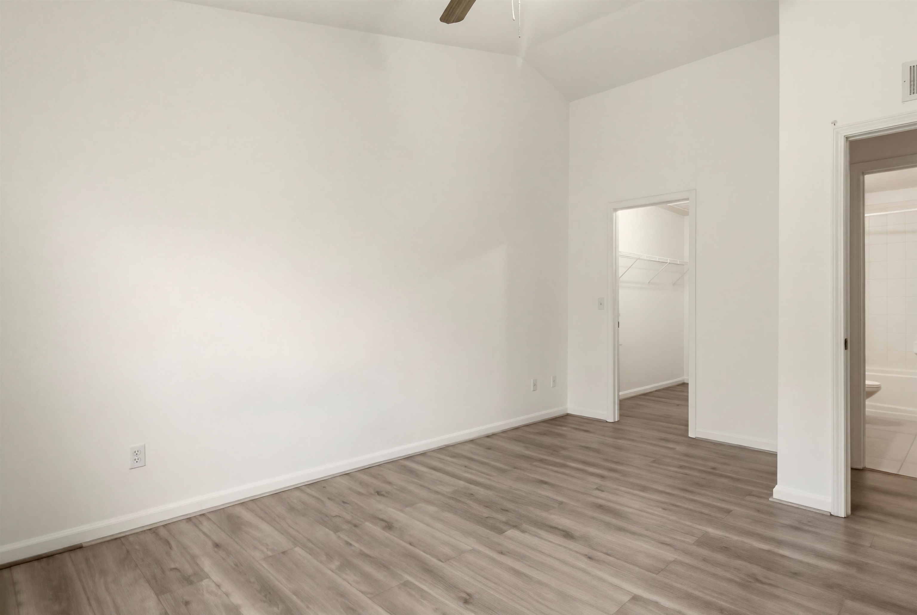 2200 Marsh Hawk Lane Unit: 214