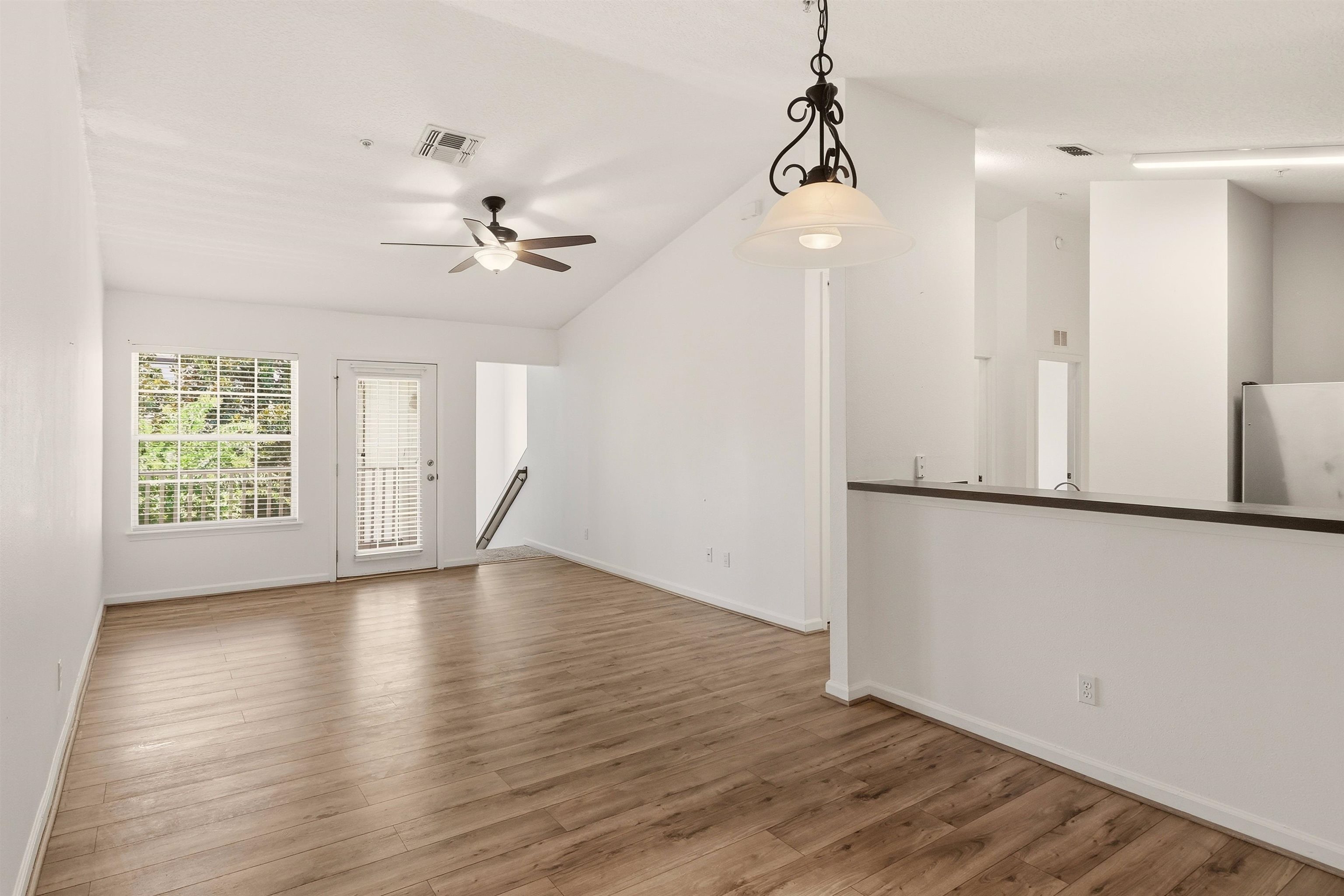 2200 Marsh Hawk Lane Unit: 214
